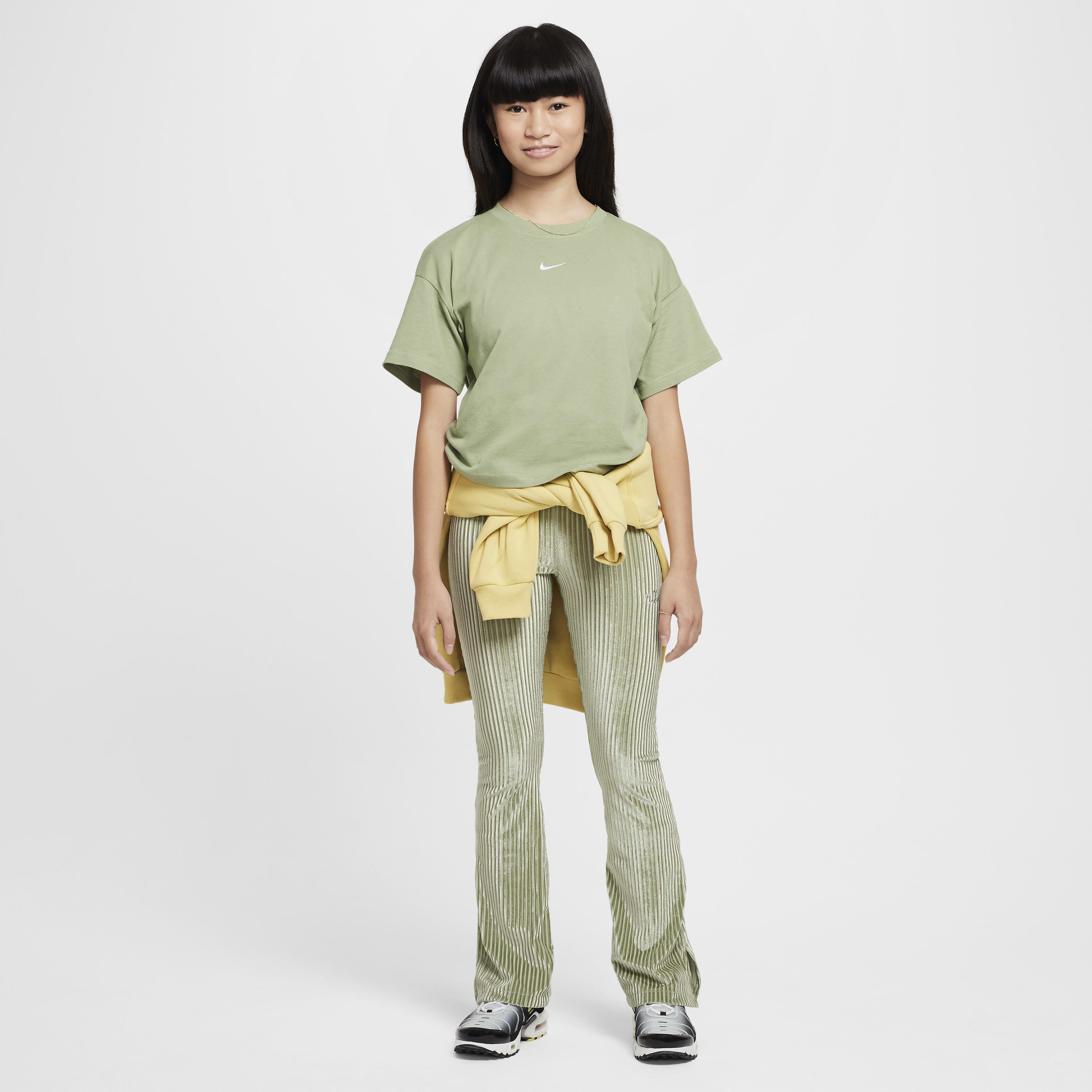 نايكي سبورتسوير ايسنشال image number 4