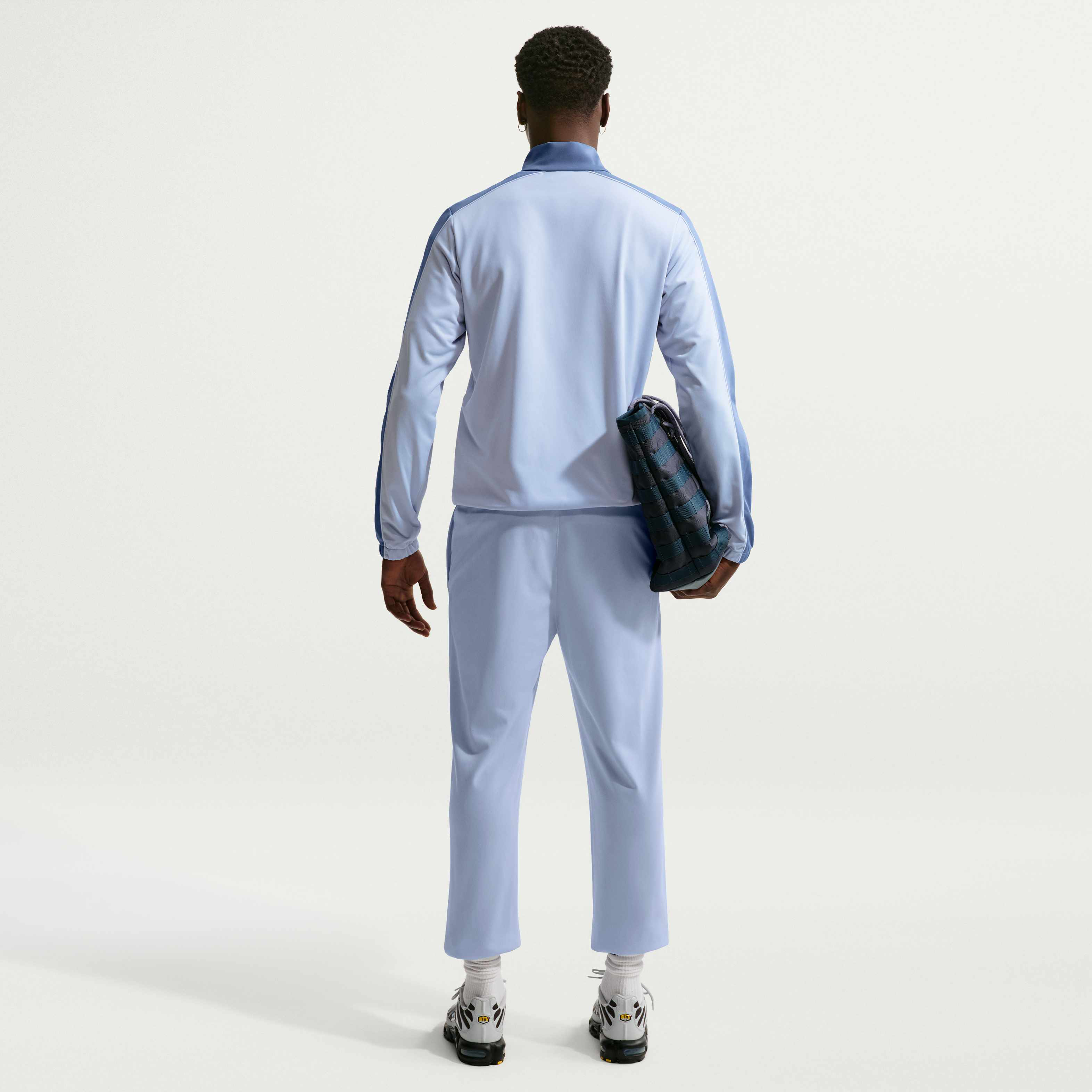 Nike Sportswear Club image number 6
