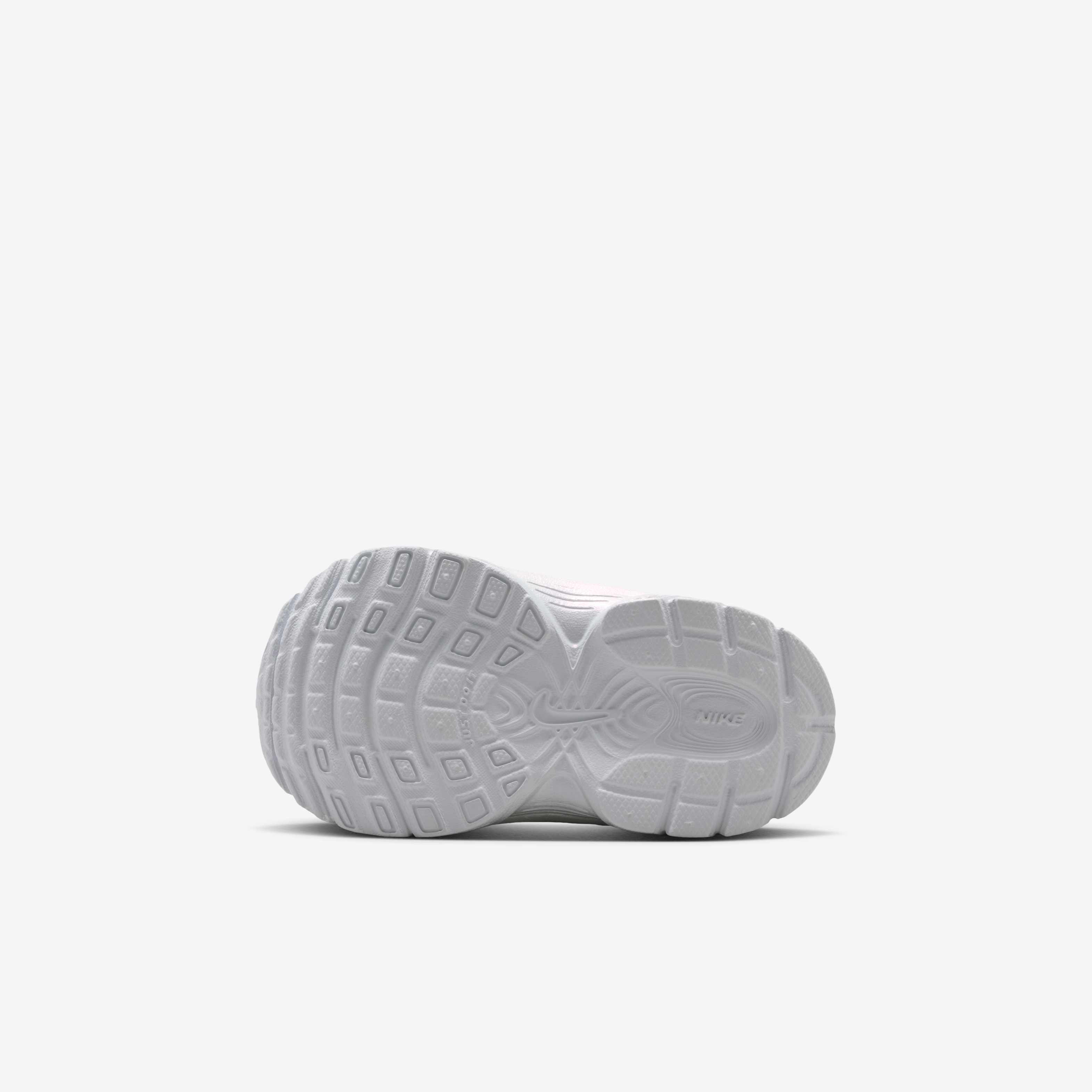 Nike V5 RNR image number 1