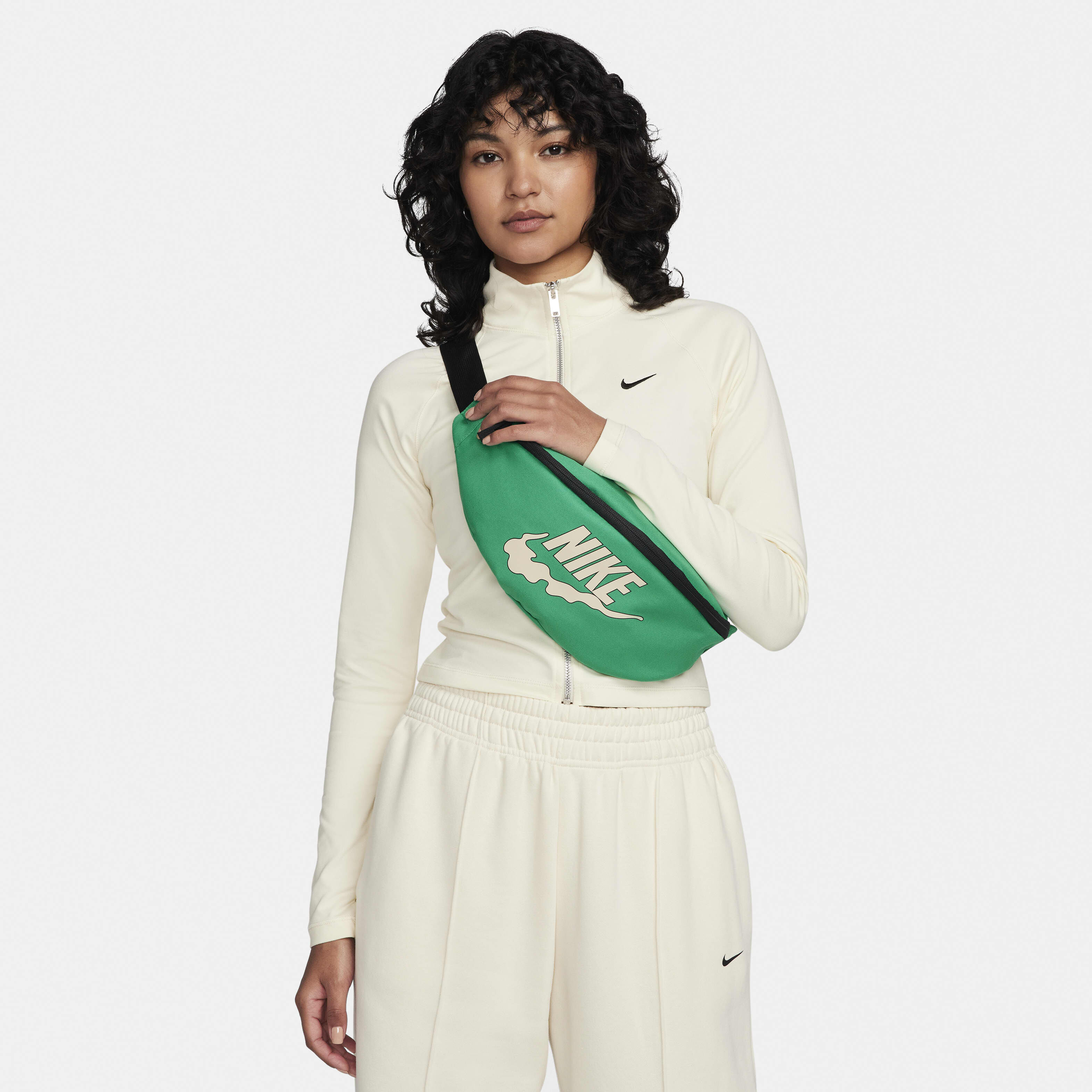 Buy Nike Heritage Hip Pack 3L Nike Qatar Official