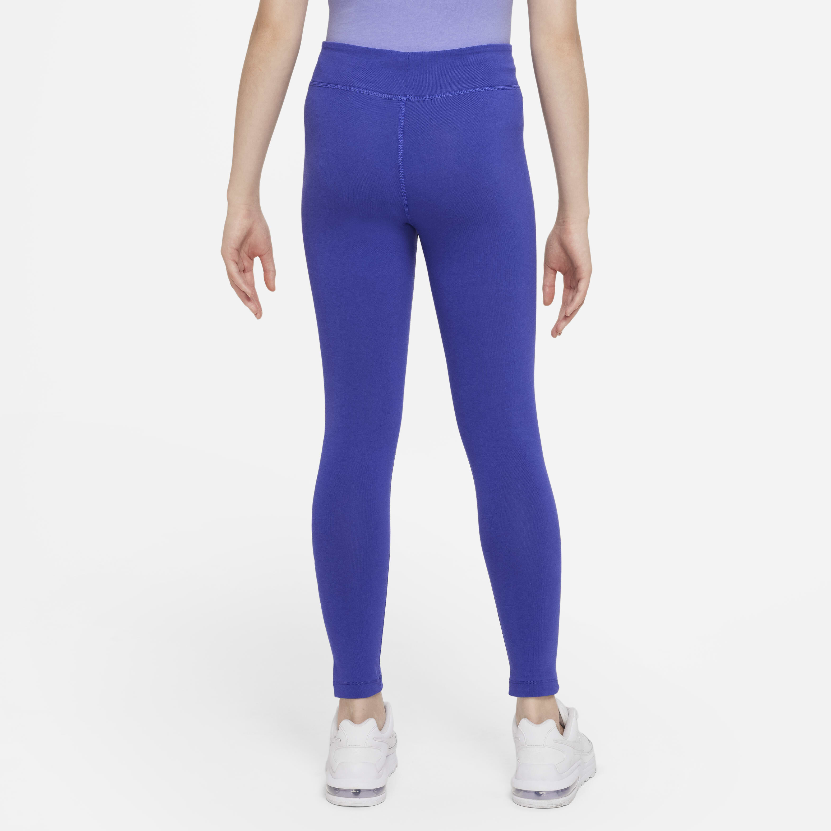 Nike Air Essential image number 1