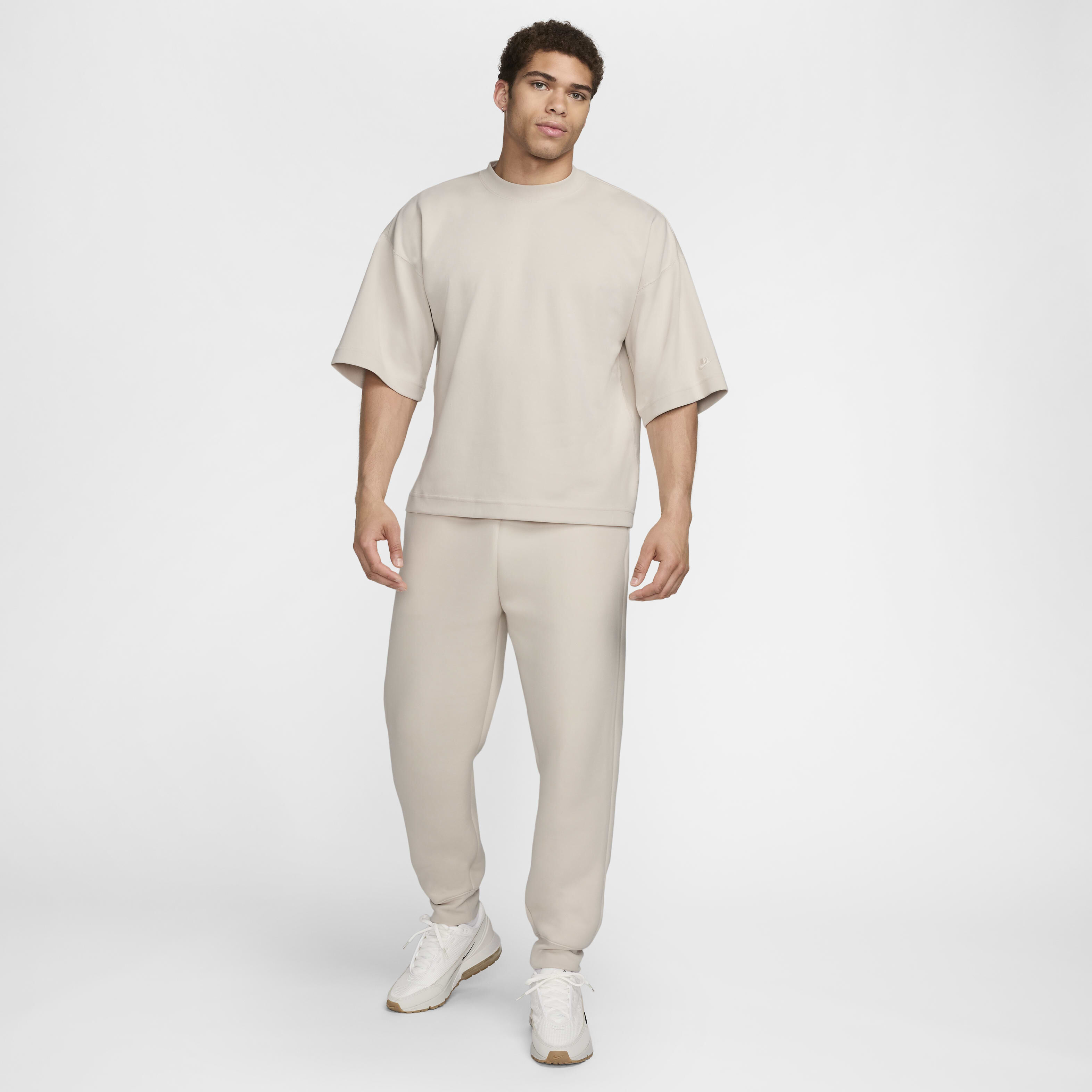 Nike Tech image number 5