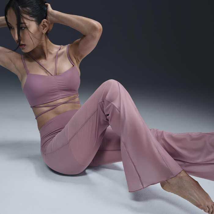 Nike Zenvy Sheer image number 1 Nike Zenvy Sheer image number 1