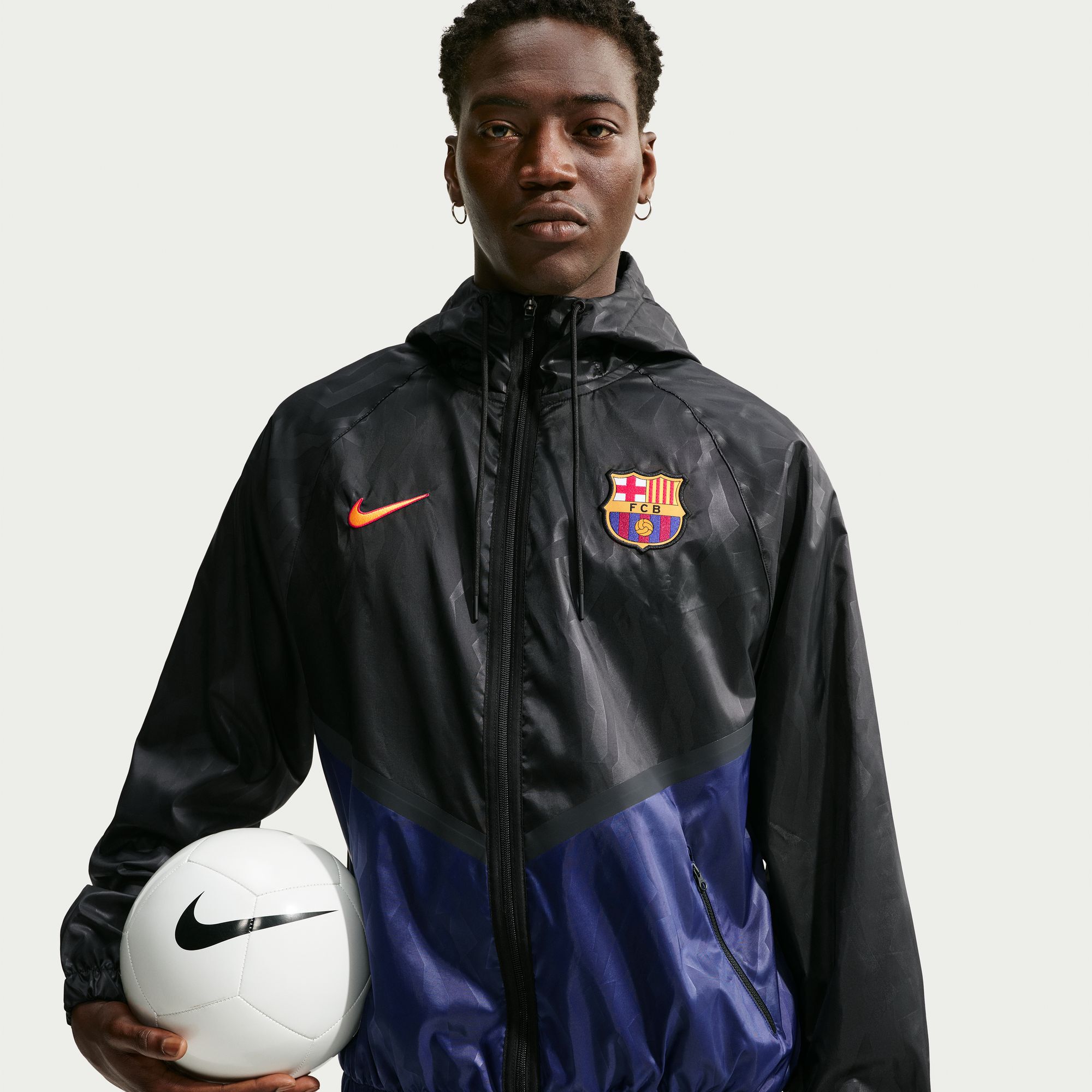 برشلونة البديل image number 2