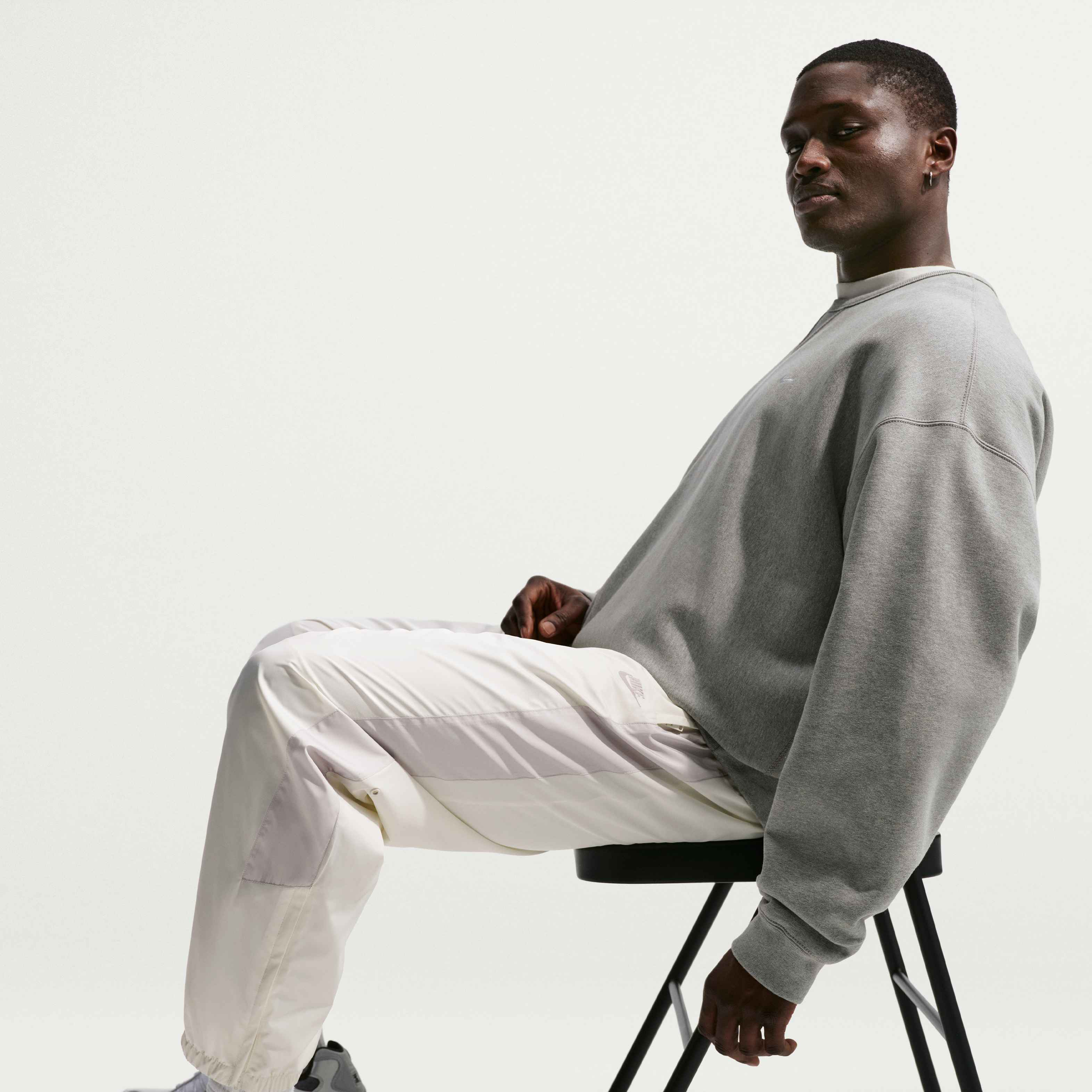 Nike Windrunner image number 9