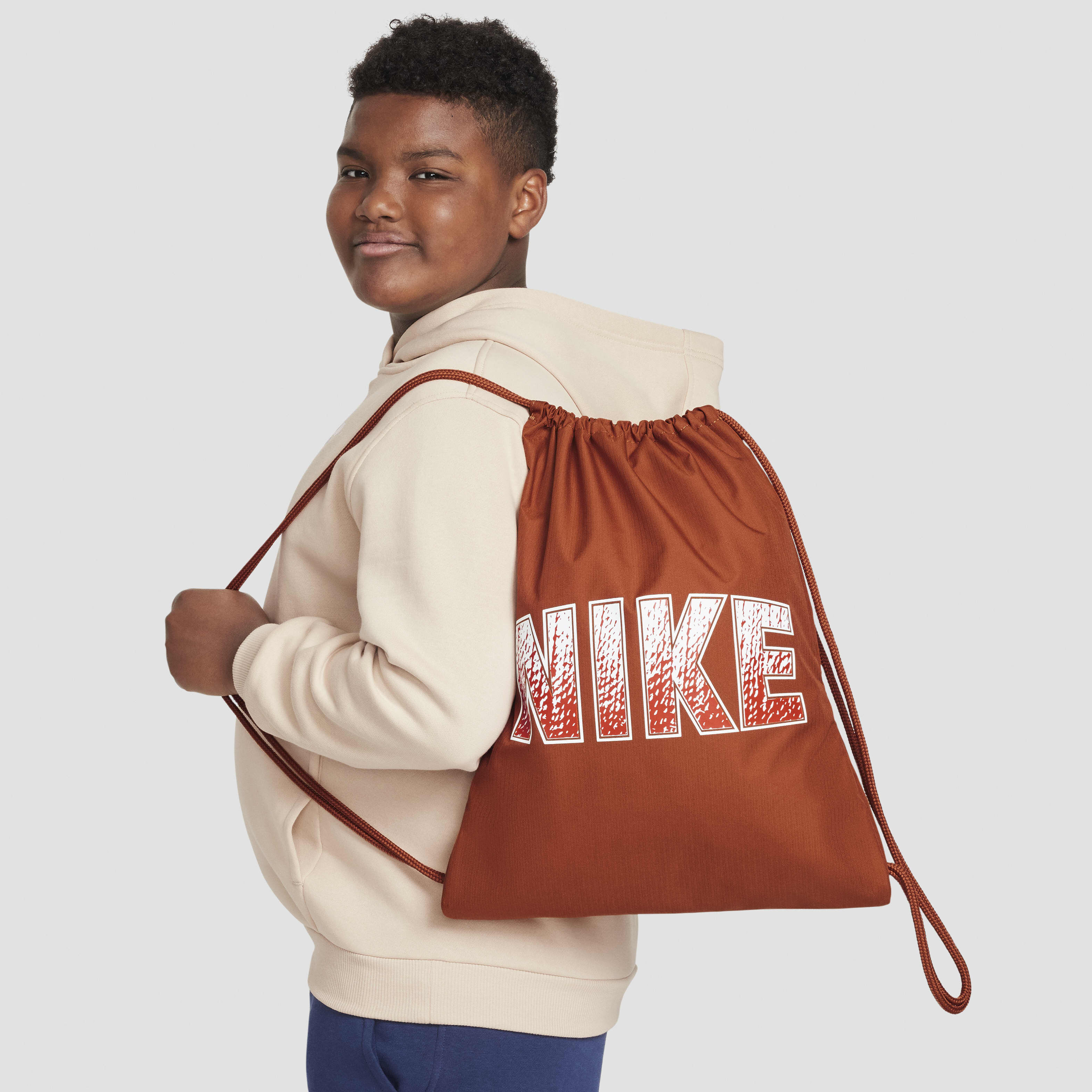 Girl nike drawstring bag hotsell