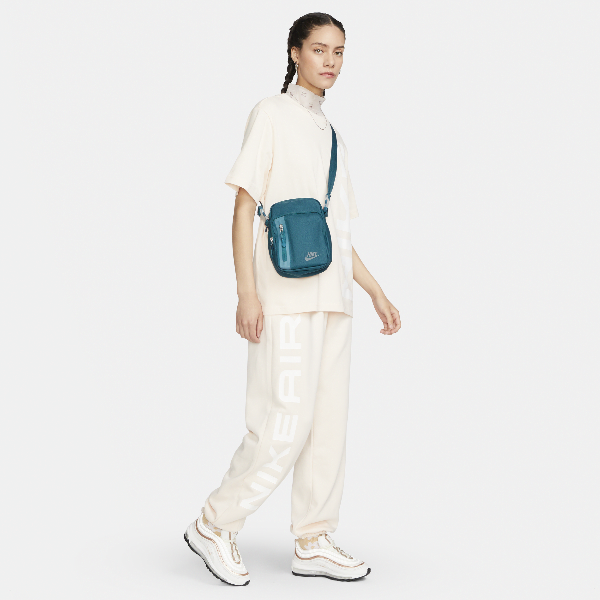 Nike Premium image number 9