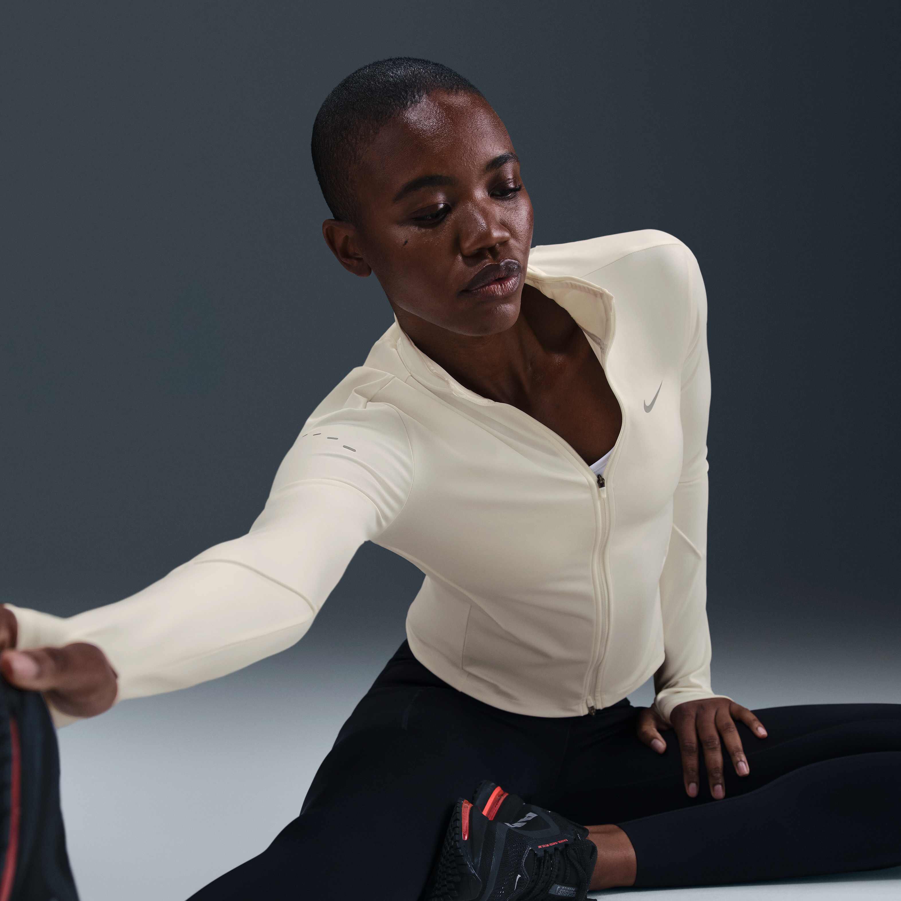 نايكي سويفت image number 2