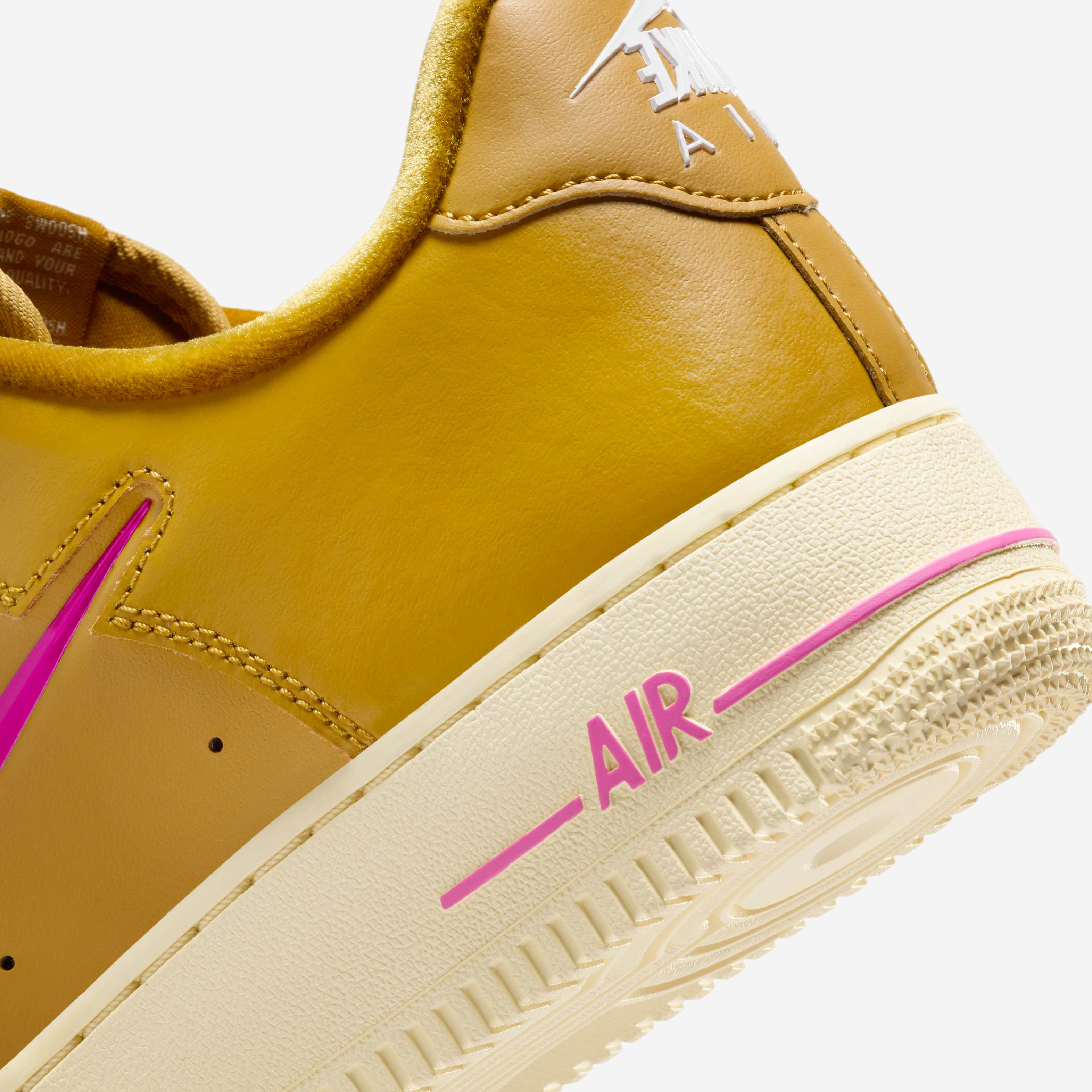 Nike Air Force 1 '07 image number 8