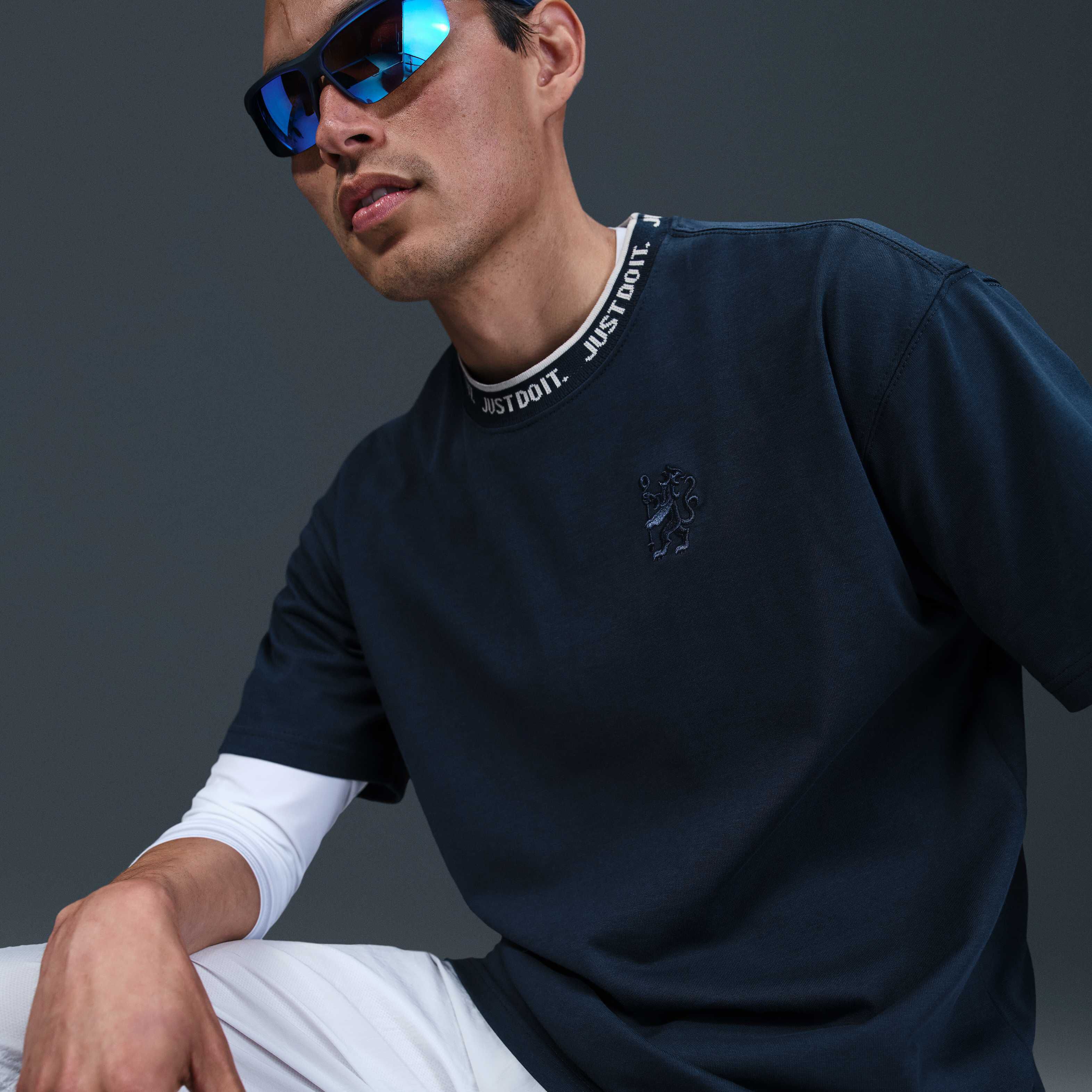 Chelsea F.C. Premium image number 2