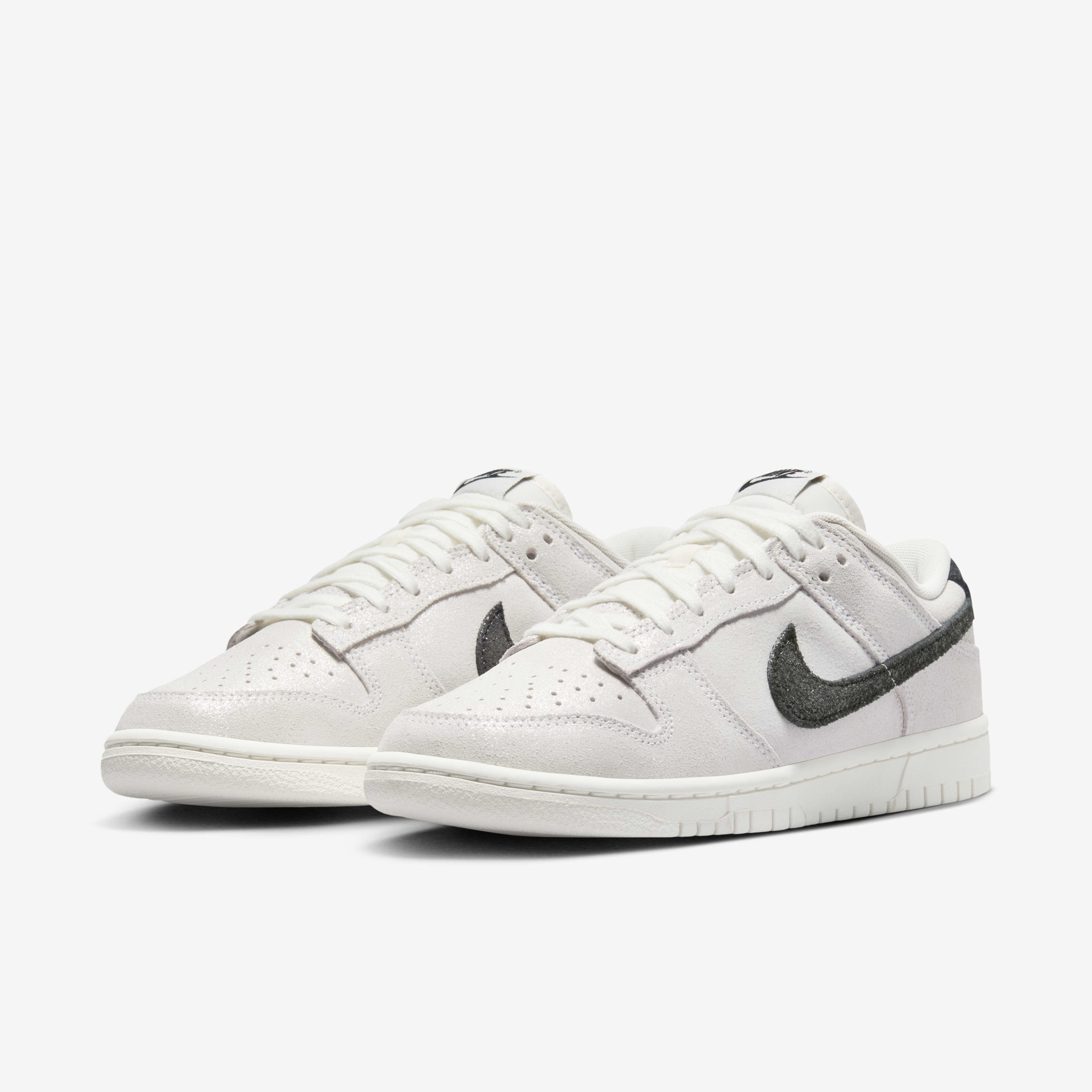 Nike Dunk Low SE image number 4