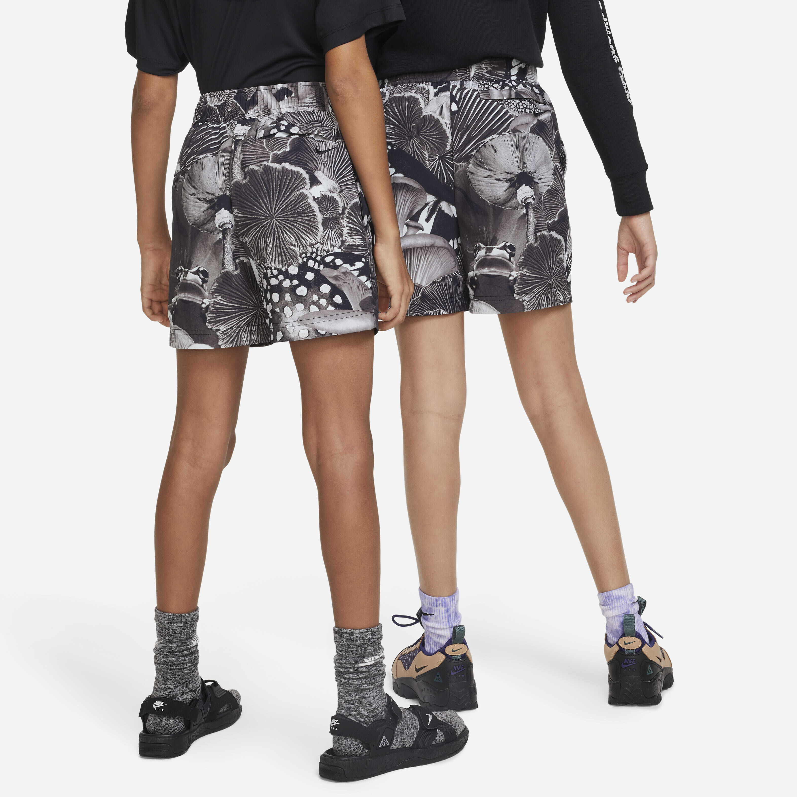 نايكي ايه سي جي image number 1