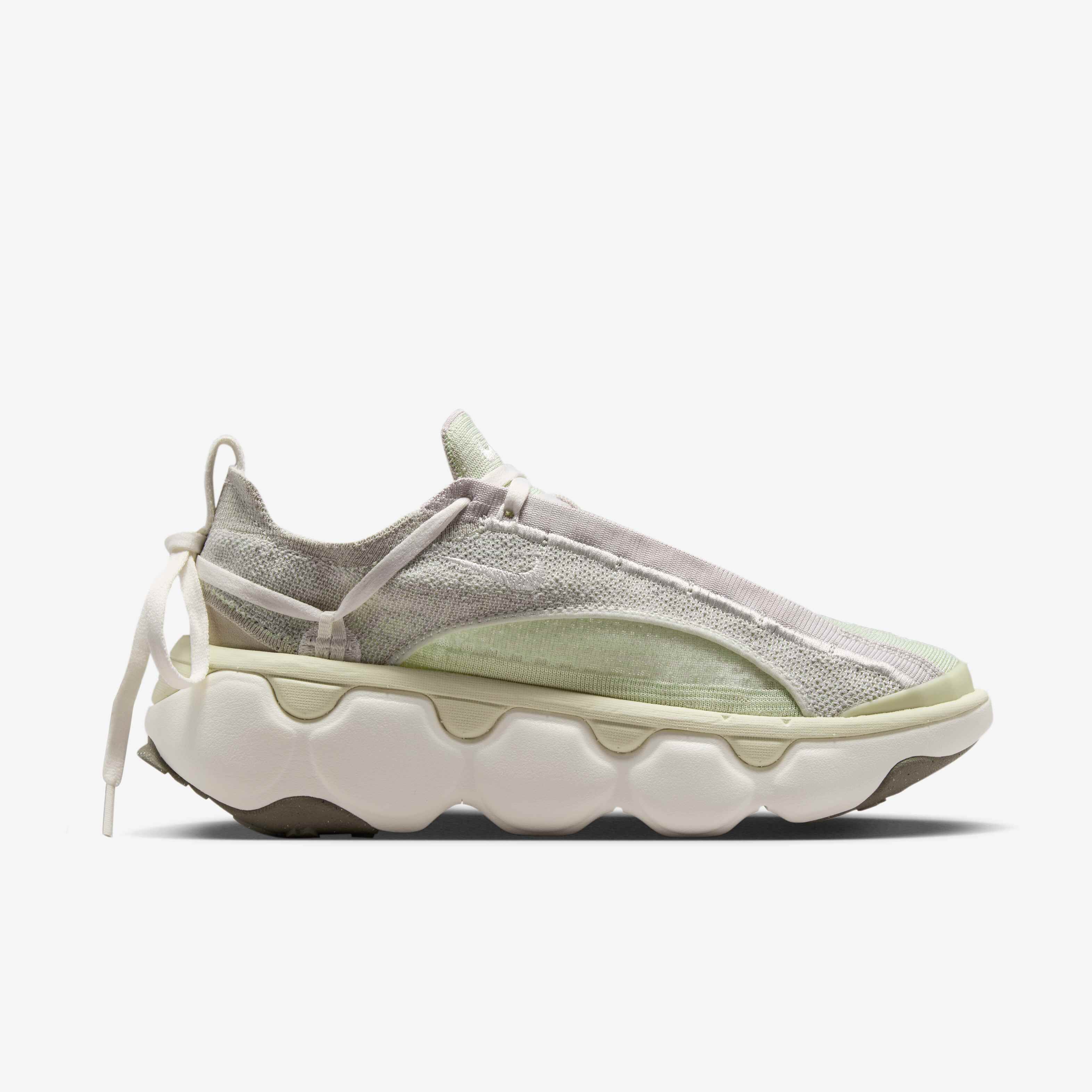 نايكي فلاينت بلوم image number 2