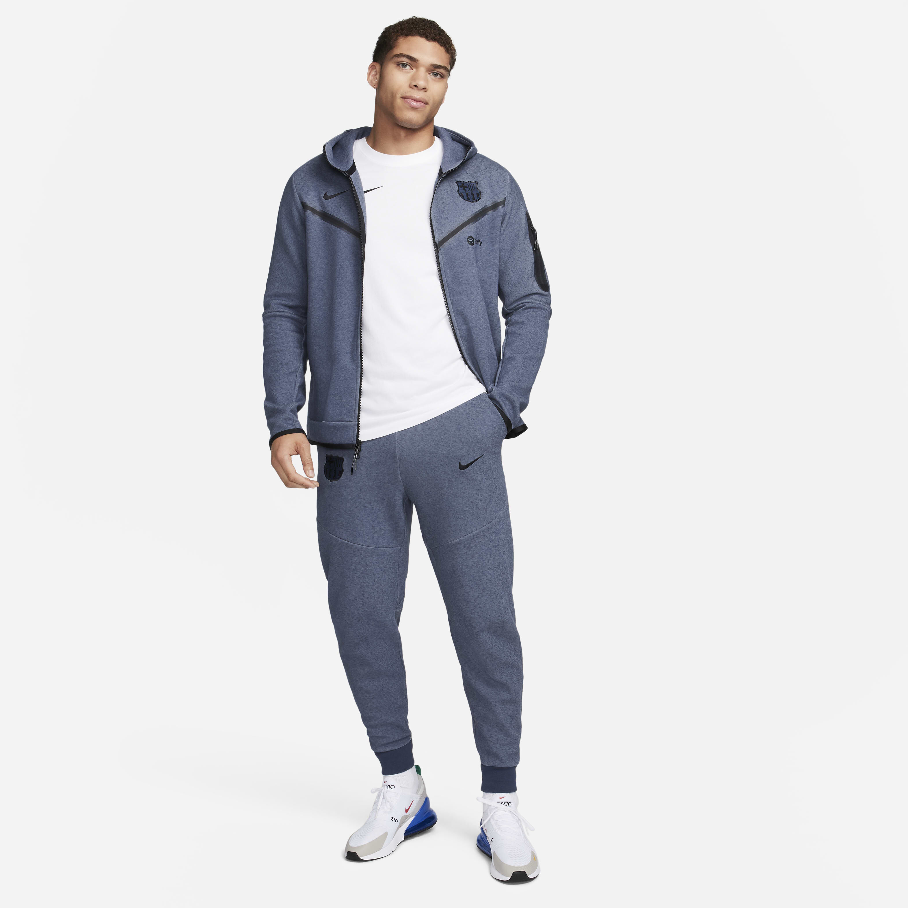 F.C. Barcelona Tech Fleece Windrunner Third image number 8