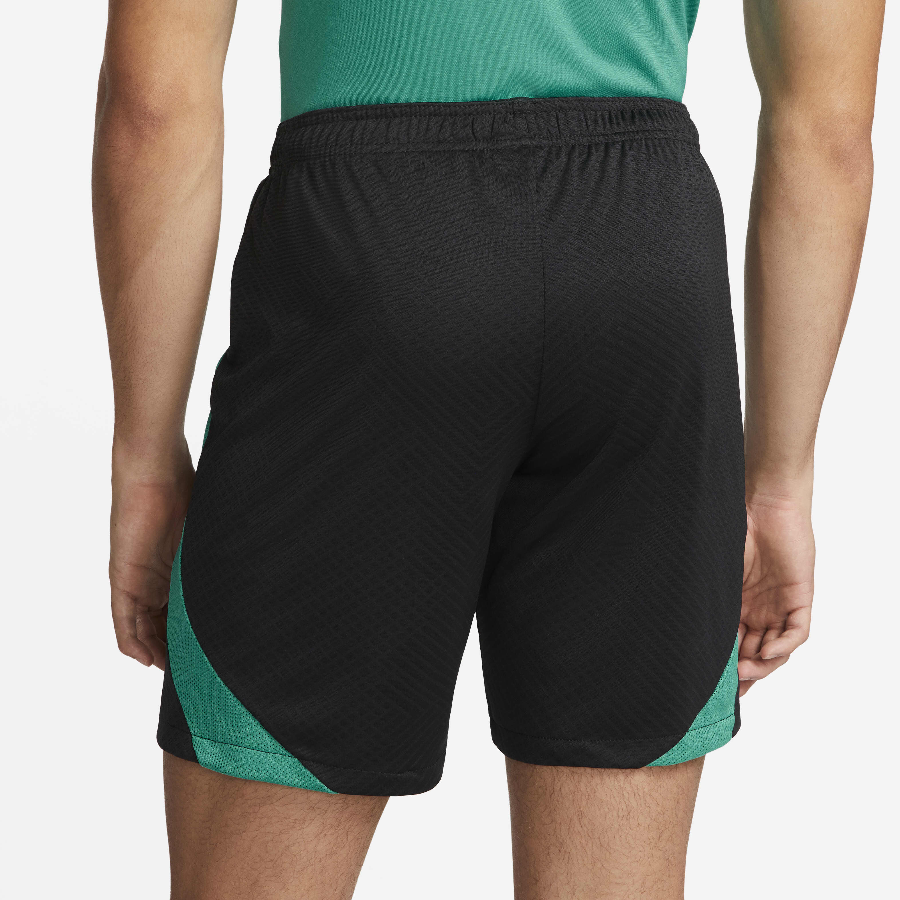 Nike Dri-FIT Strike image number 2