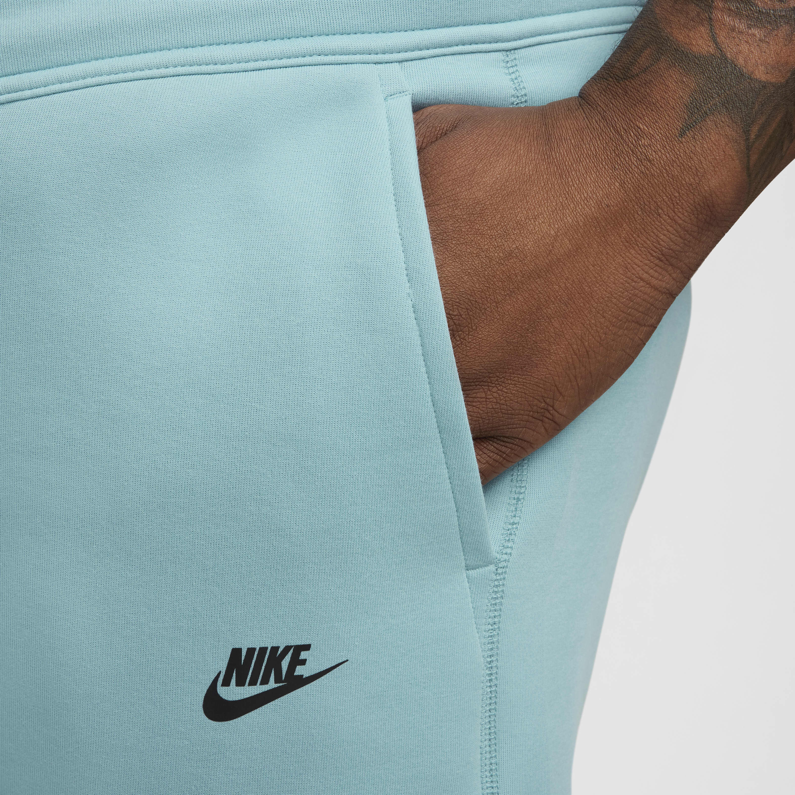 Nike Sportswear Tech Fleece image number 13