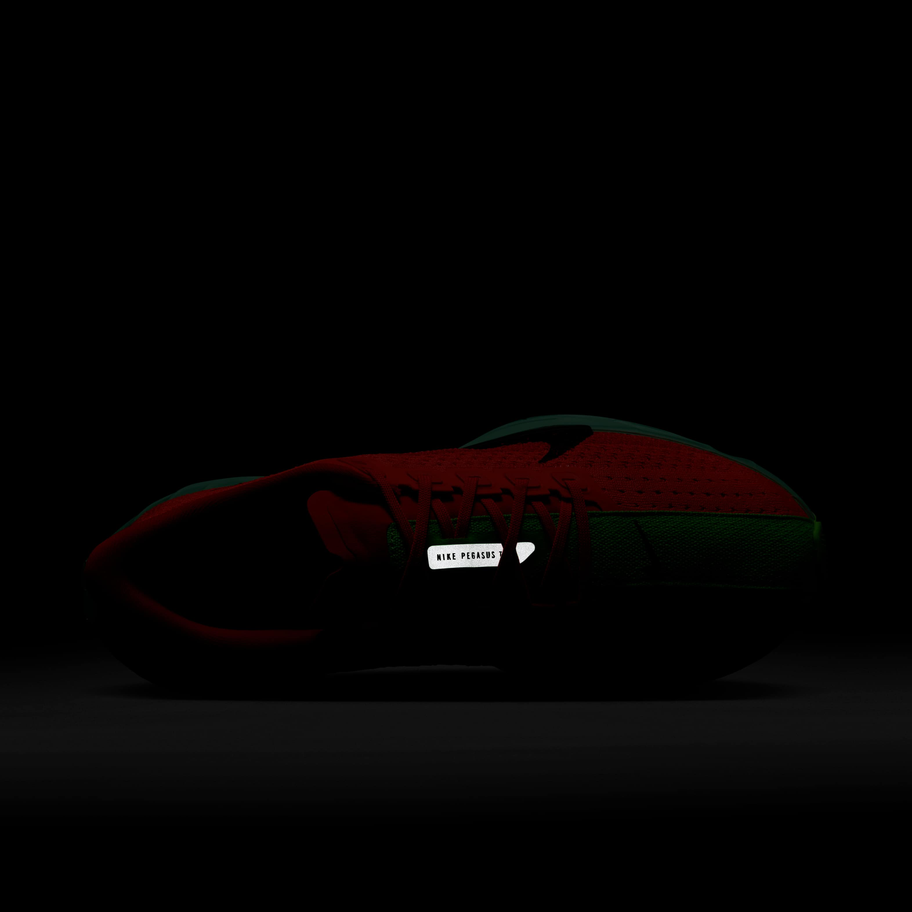 نايكي بيجاسوس بلس image number 8