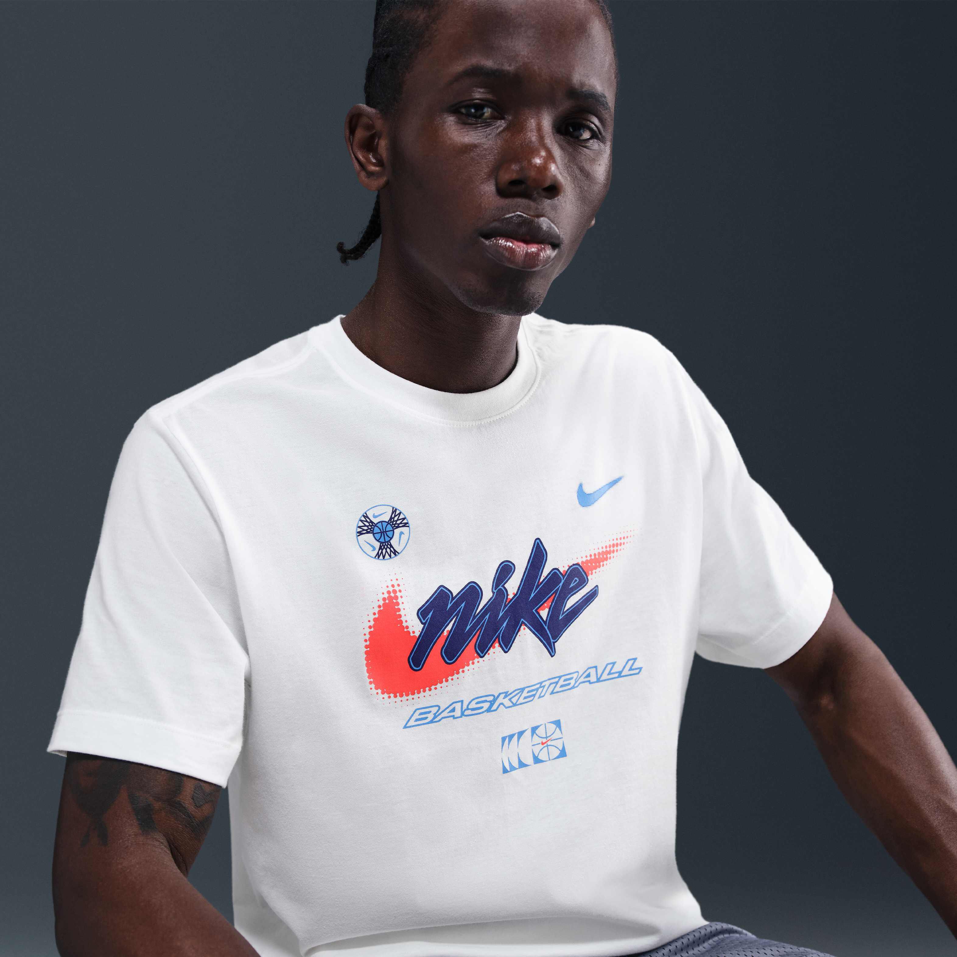 Nike image number 2