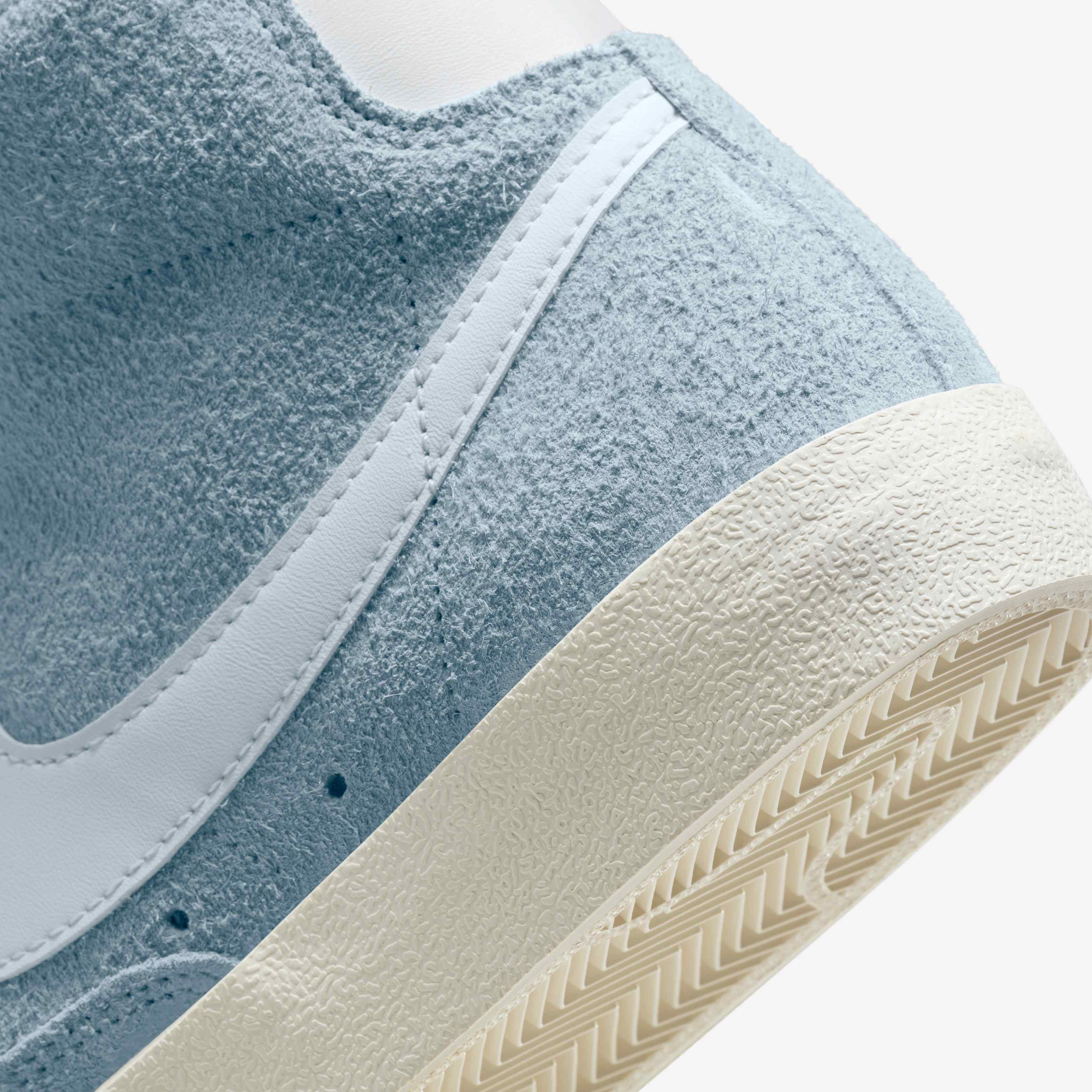 Nike Blazer Mid '77 Vintage image number 8