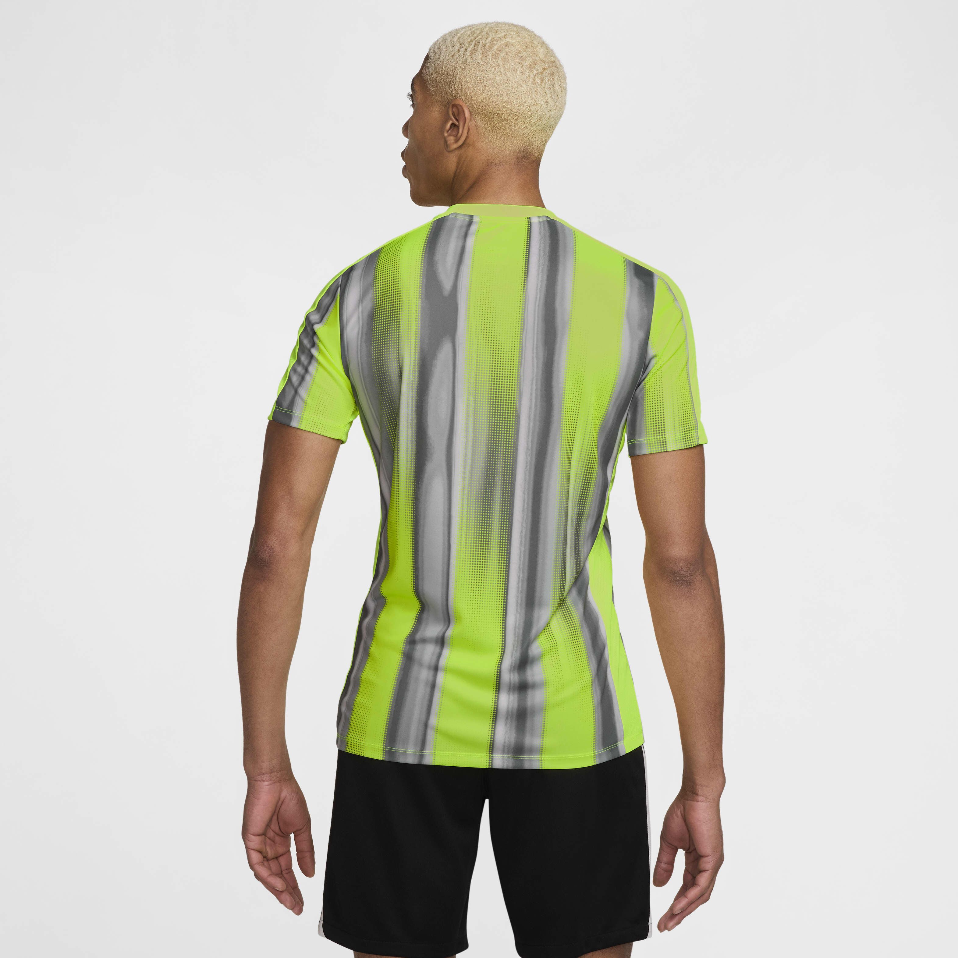 نايكي أكاديمي image number 1