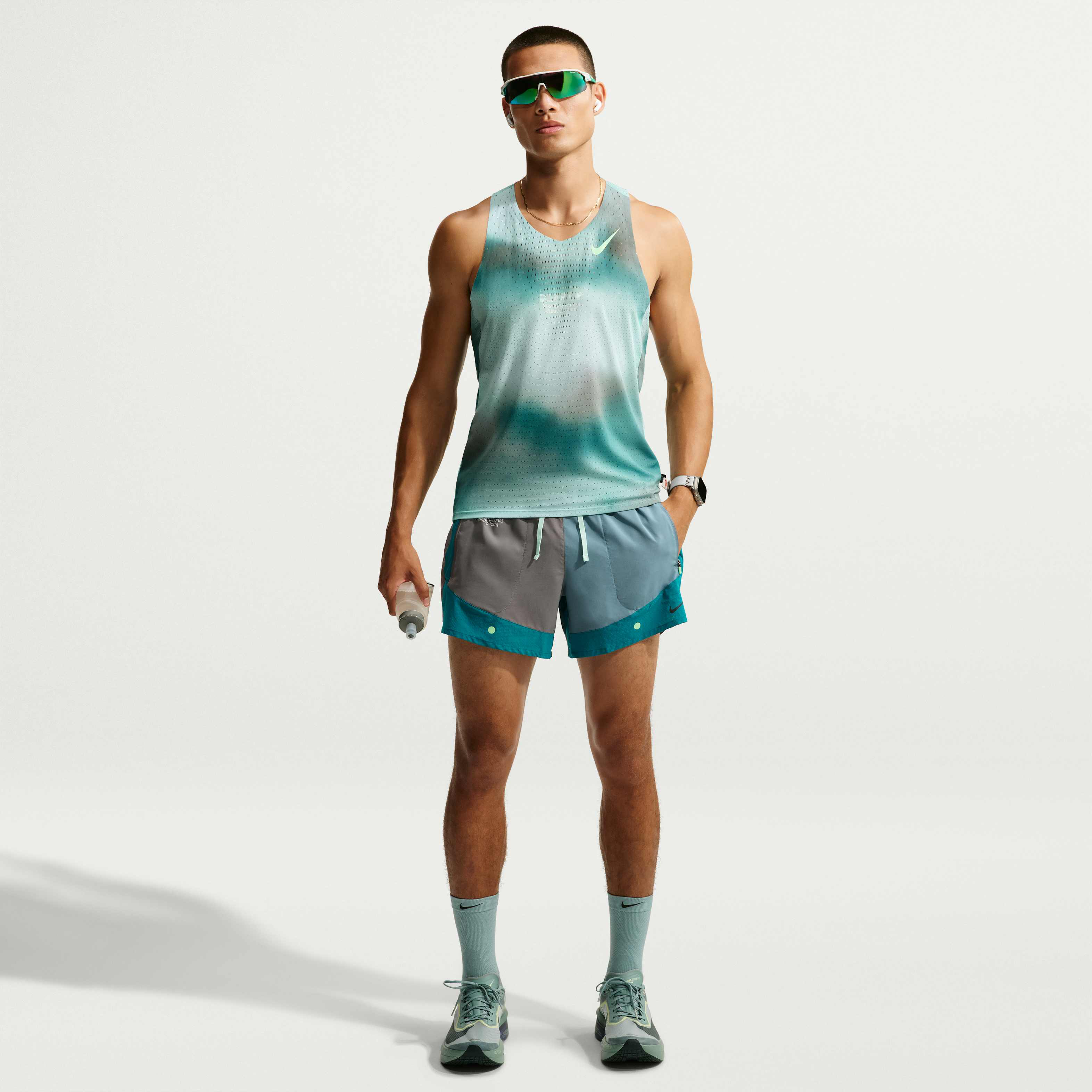 Nike Stride  image number 0