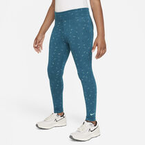 Nike Sportswear Essential