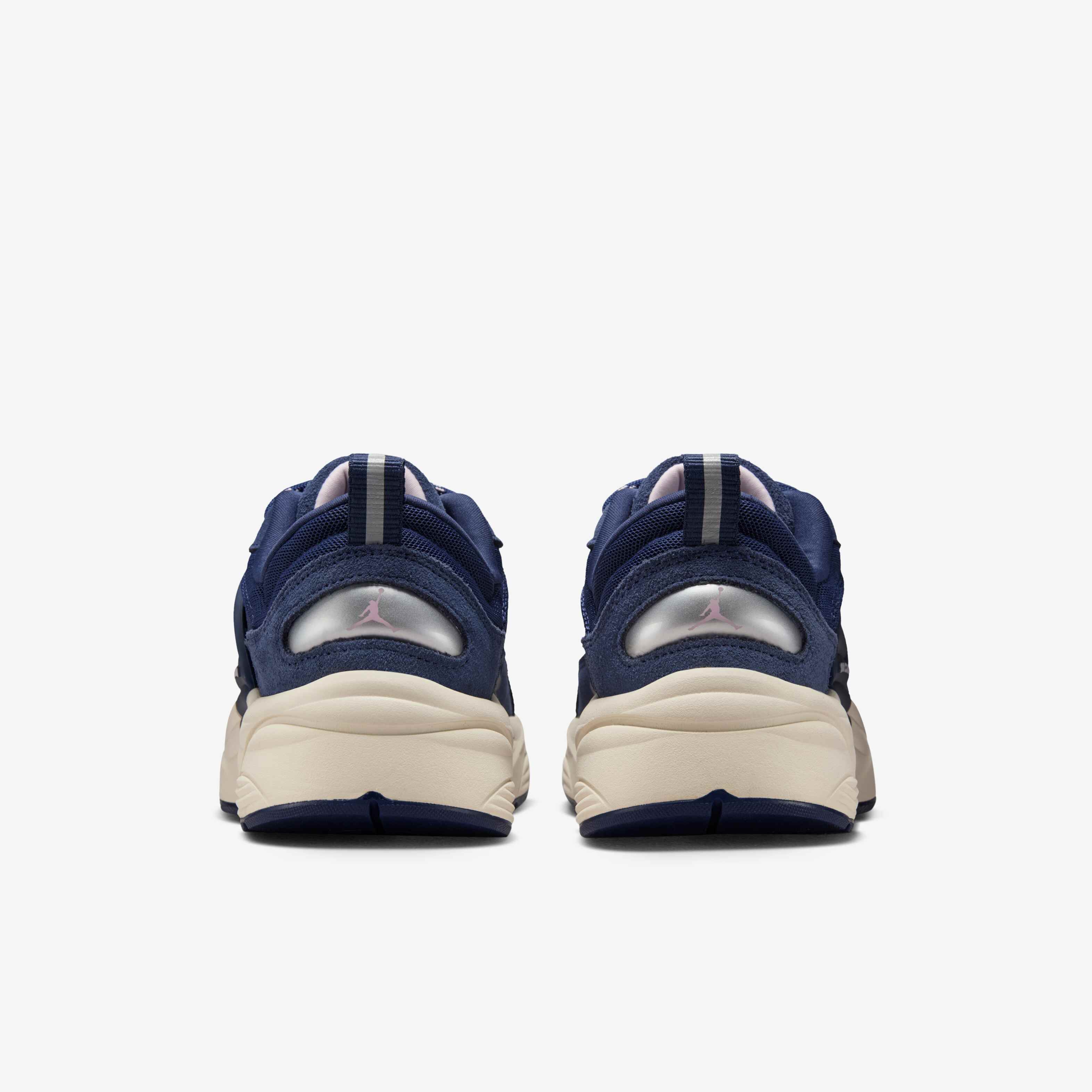 Jordan Trunner O/S image number 5