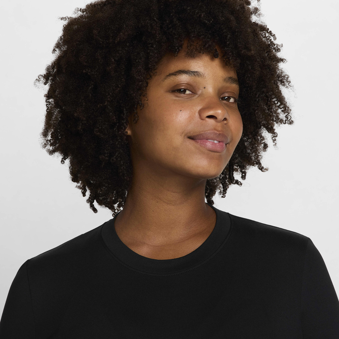 Nike (M) One image number 2 Nike (M) One image number 2