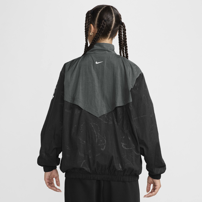 Nike Sportswear Breaking Windrunner image number 1 Nike Sportswear Breaking Windrunner image number 1