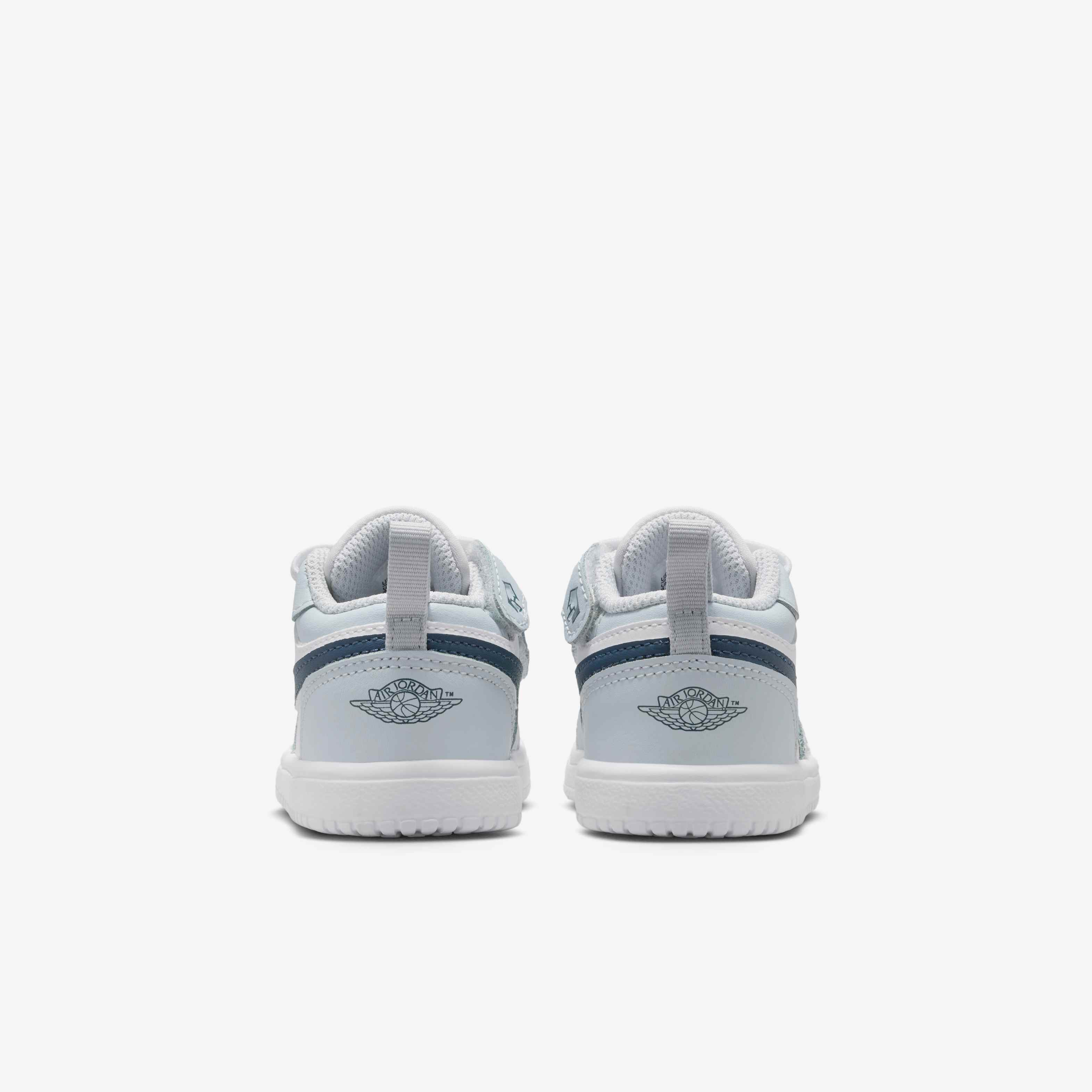 جوردن 1 لو الت image number 5