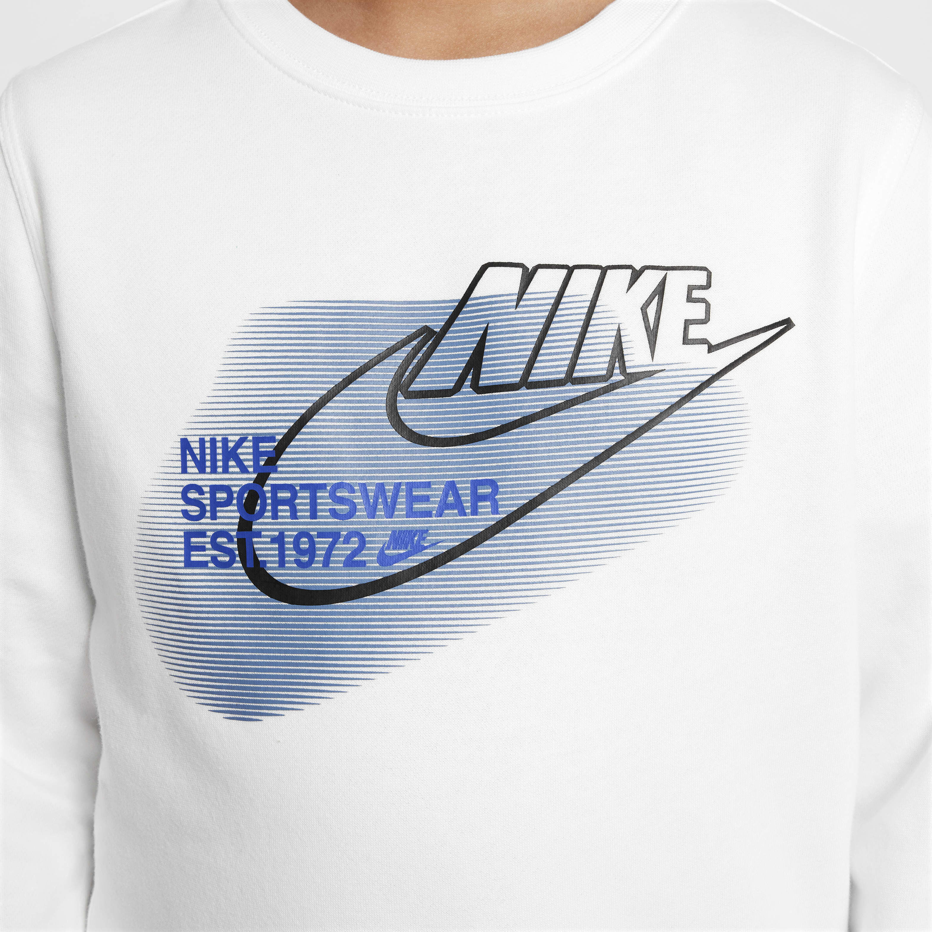 Buy Nike Sportswear Standard Issue Older Kids Boys Crew Neck Sweatshirt Nike Qatar Official