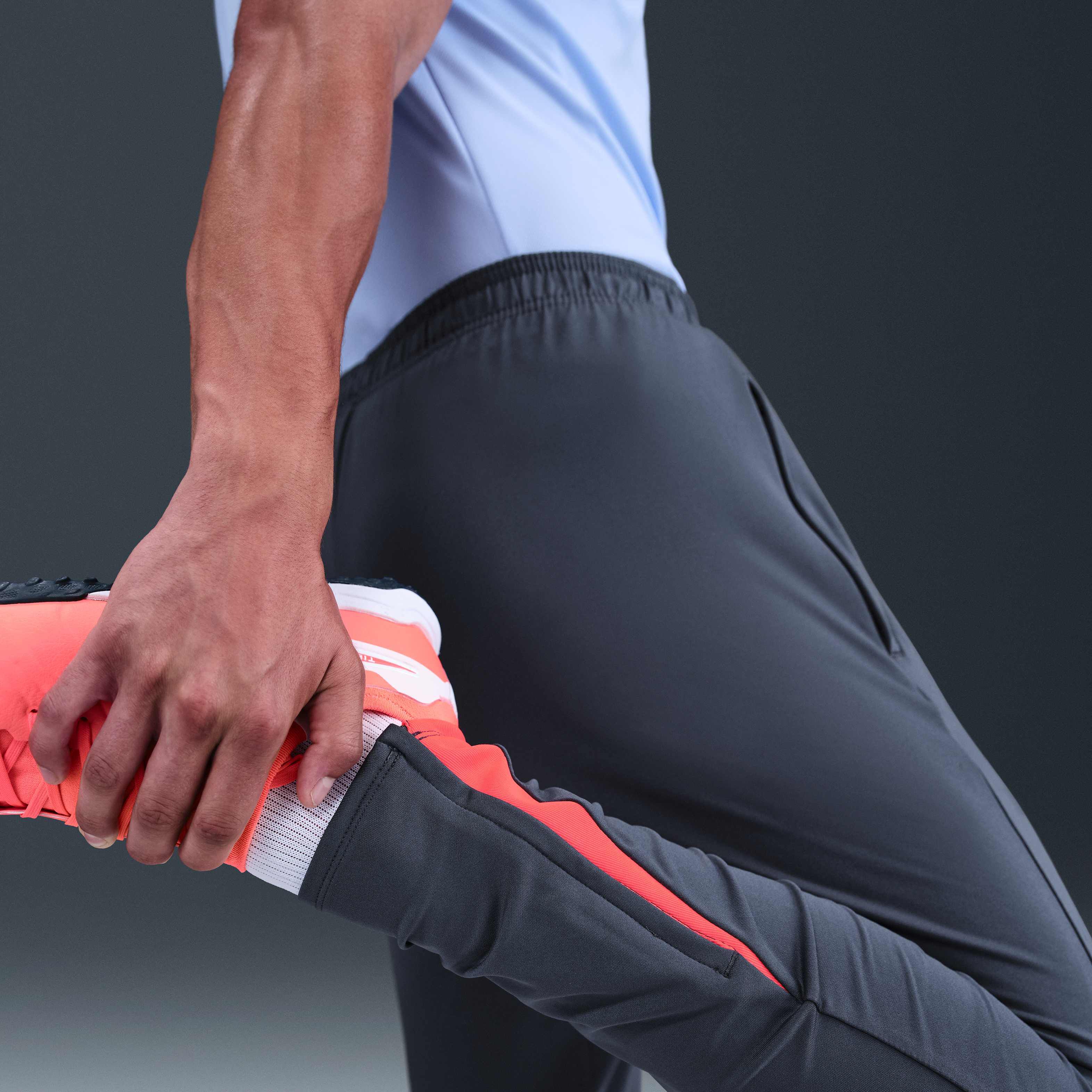 نايكي سترايك image number 2