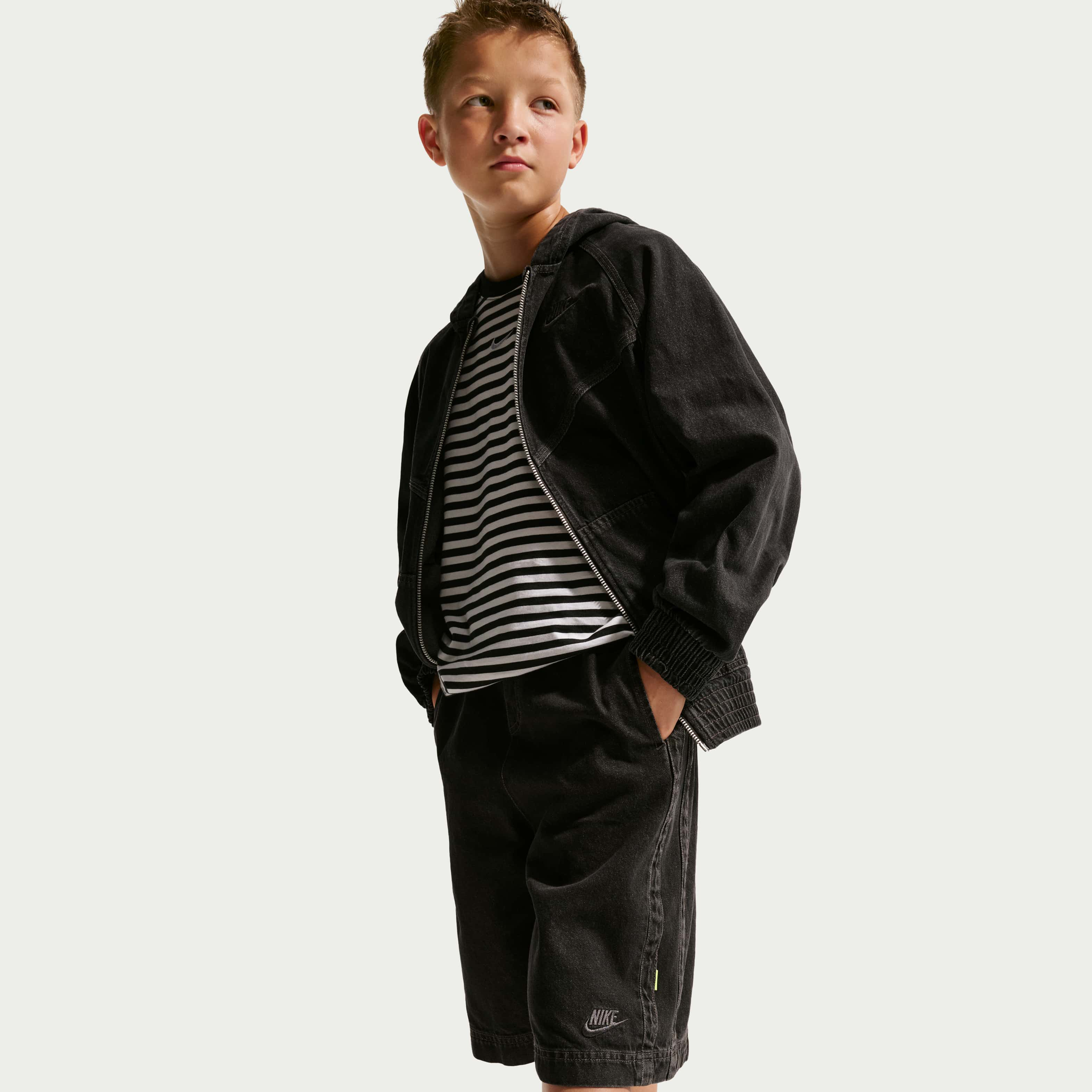 Nike Sportswear Collection image number 3
