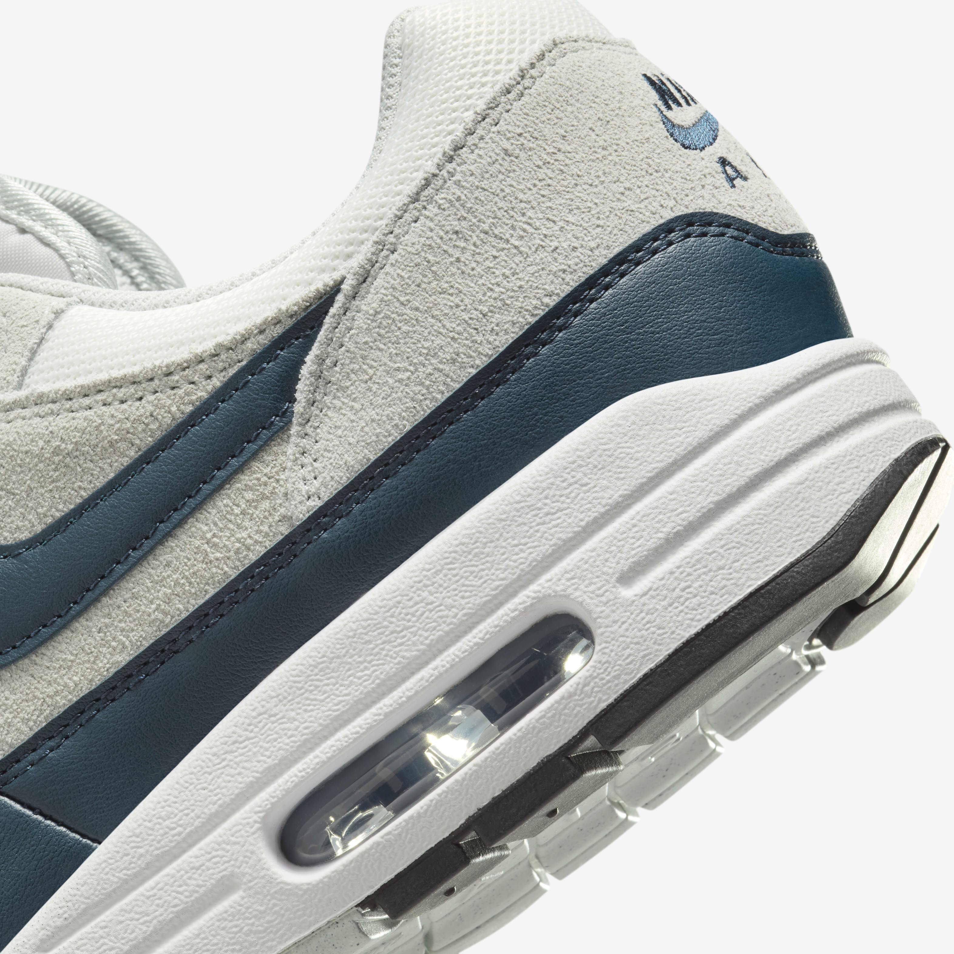 Nike Air Max 1 Essential image number 7