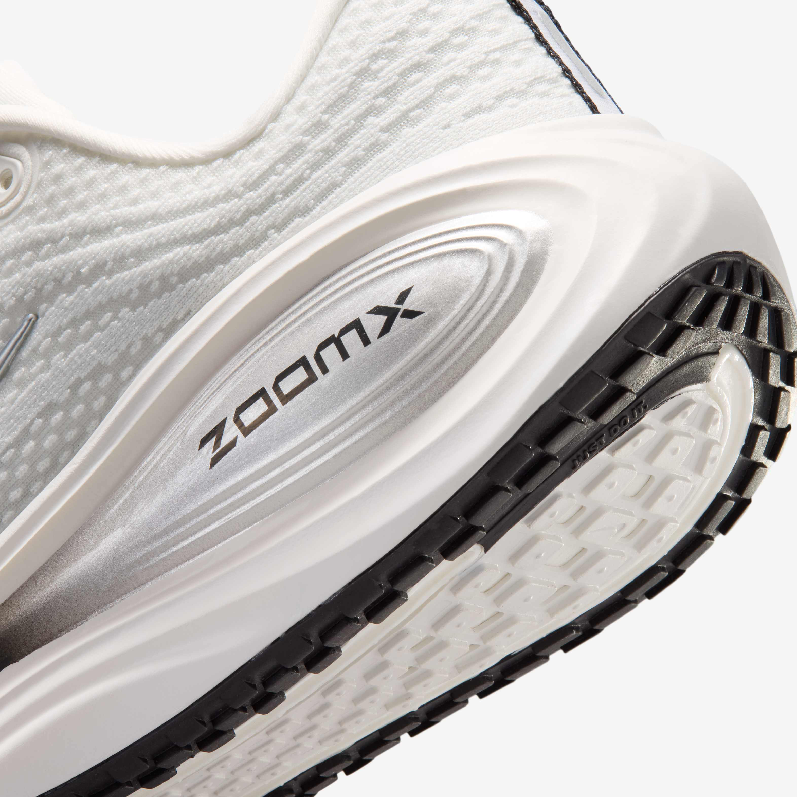 Nike Vomero Plus image number 7