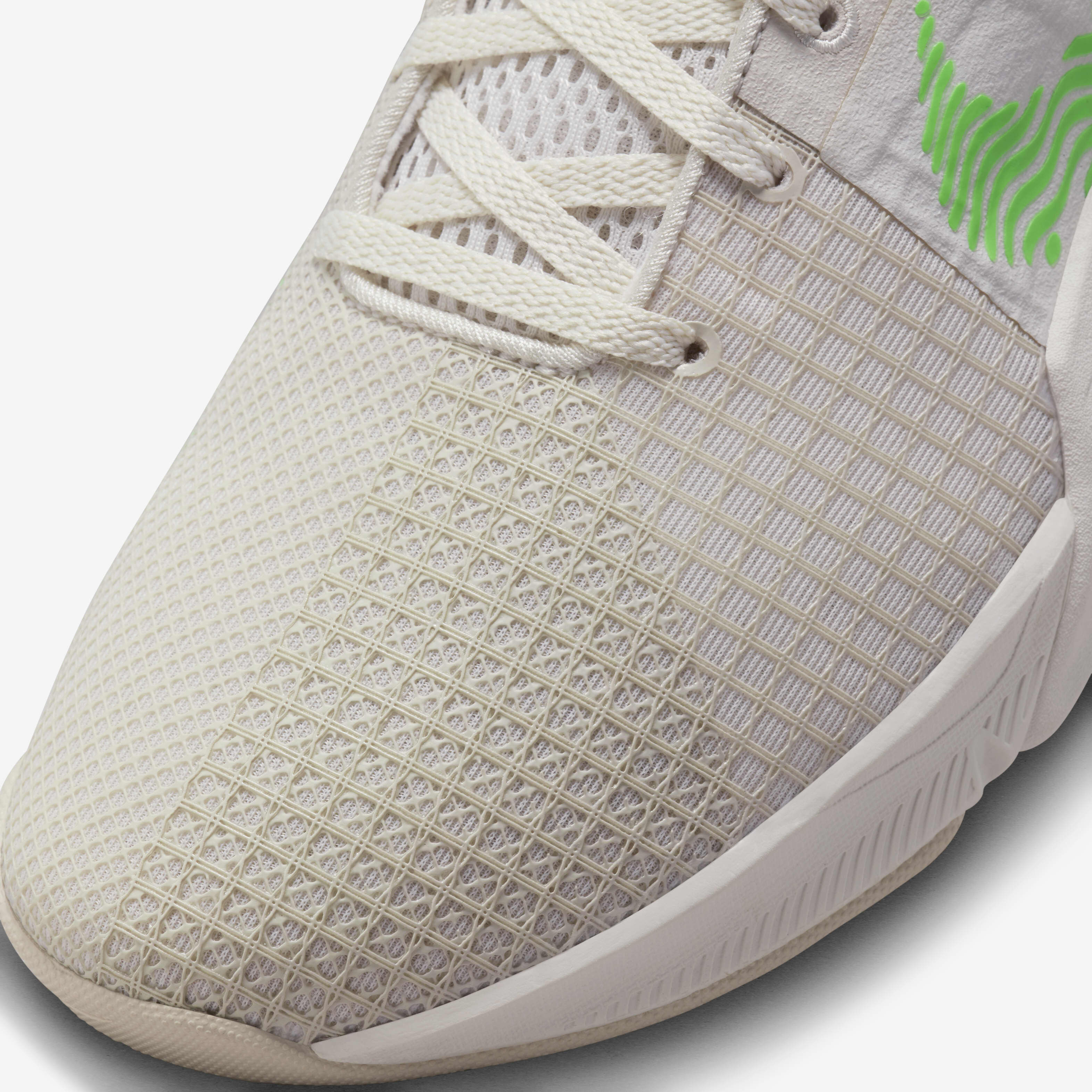 Buy Nike Metcon 8 FlyEase Men s Easy On Off Workout Shoes Nike Qatar Official