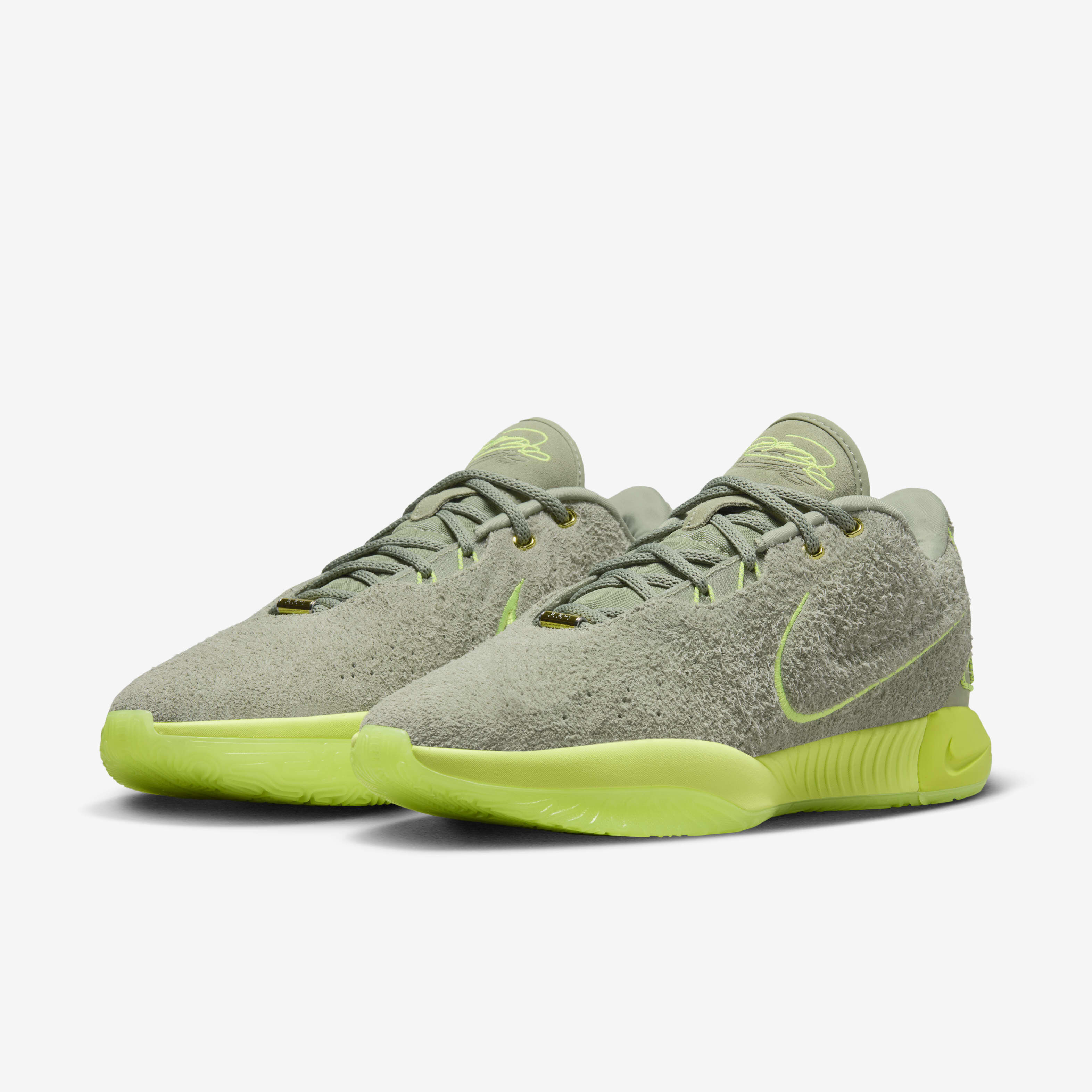 LeBron XXI image number 4