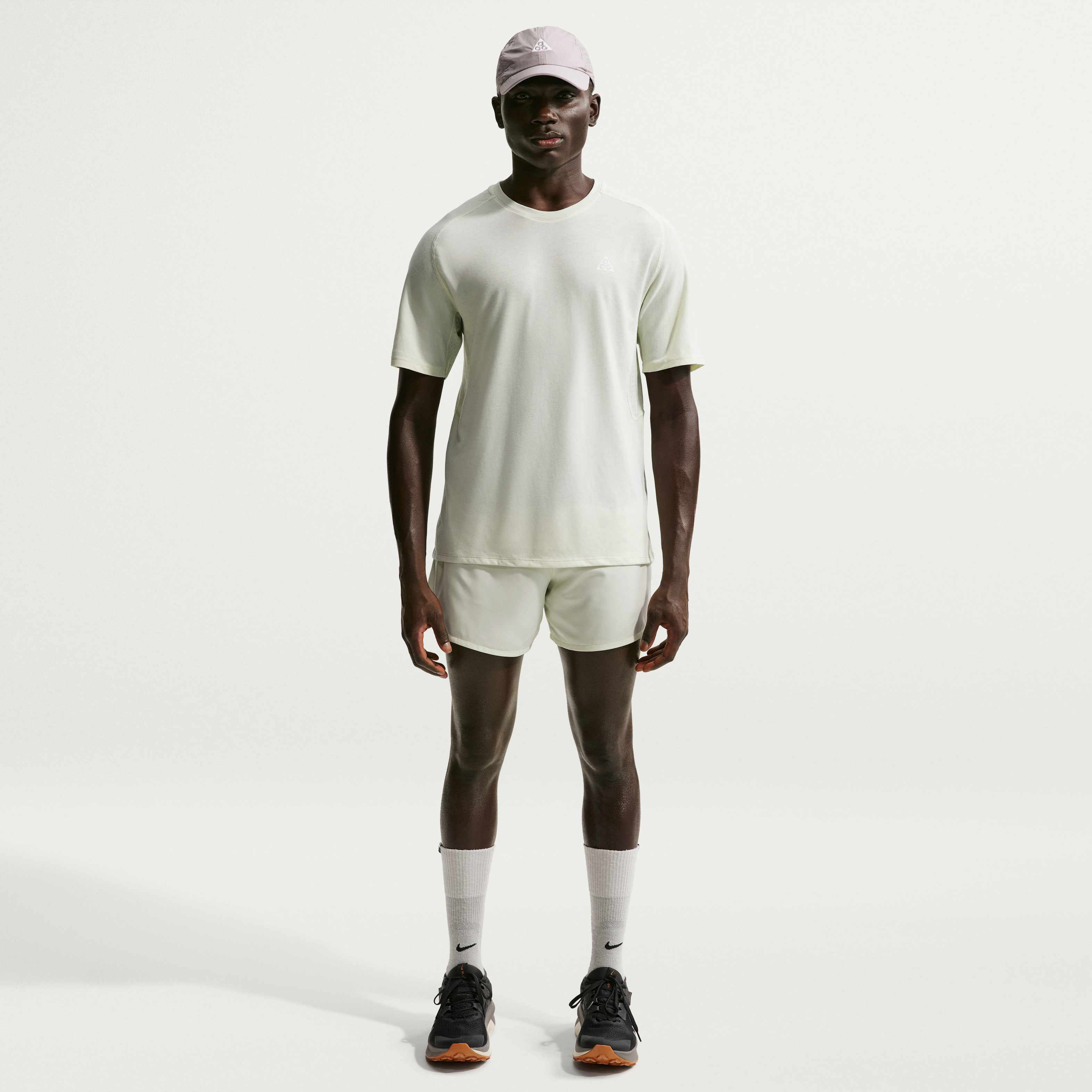 Nike ACG 'Solar Chase' image number 3