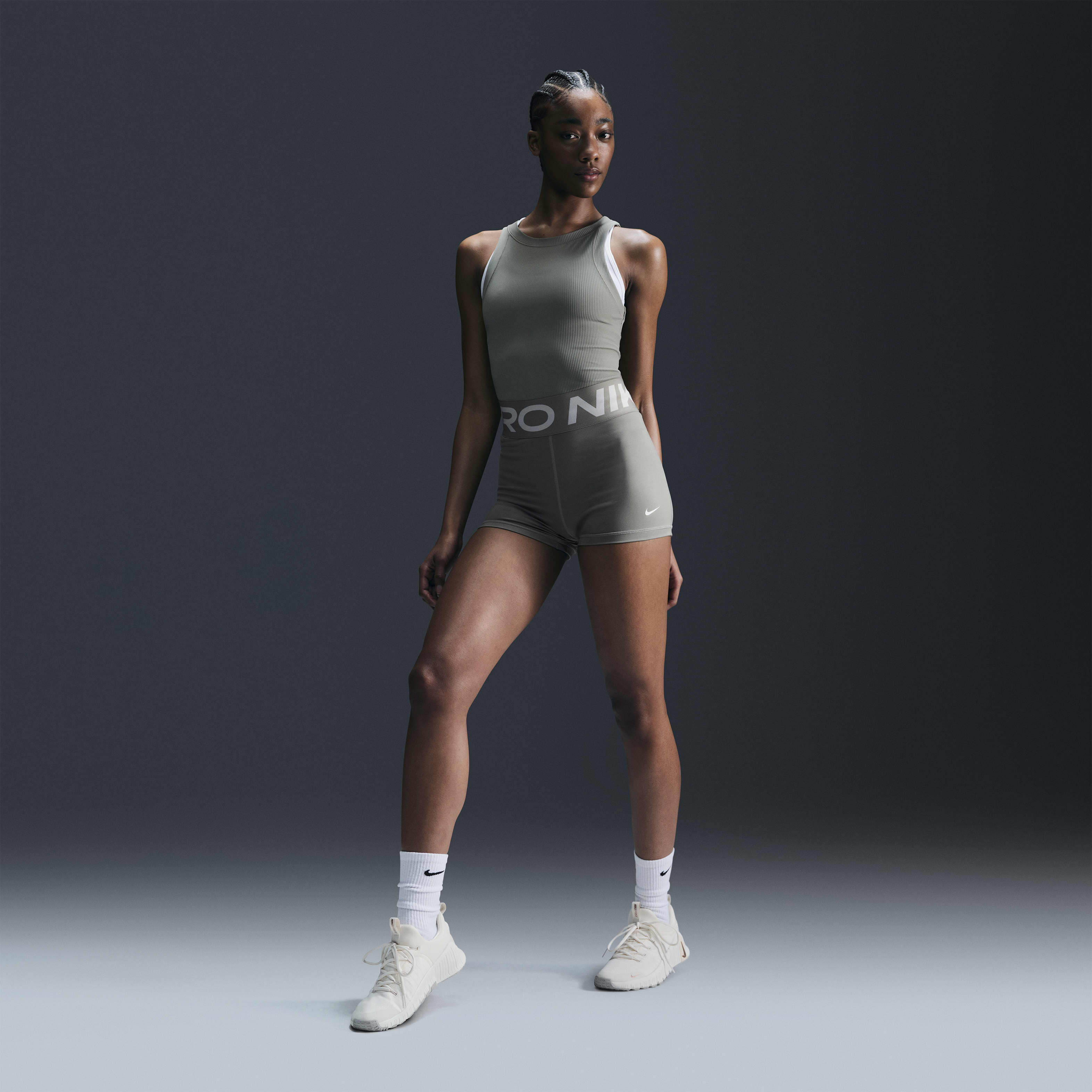 Nike sculpt shorts outlet