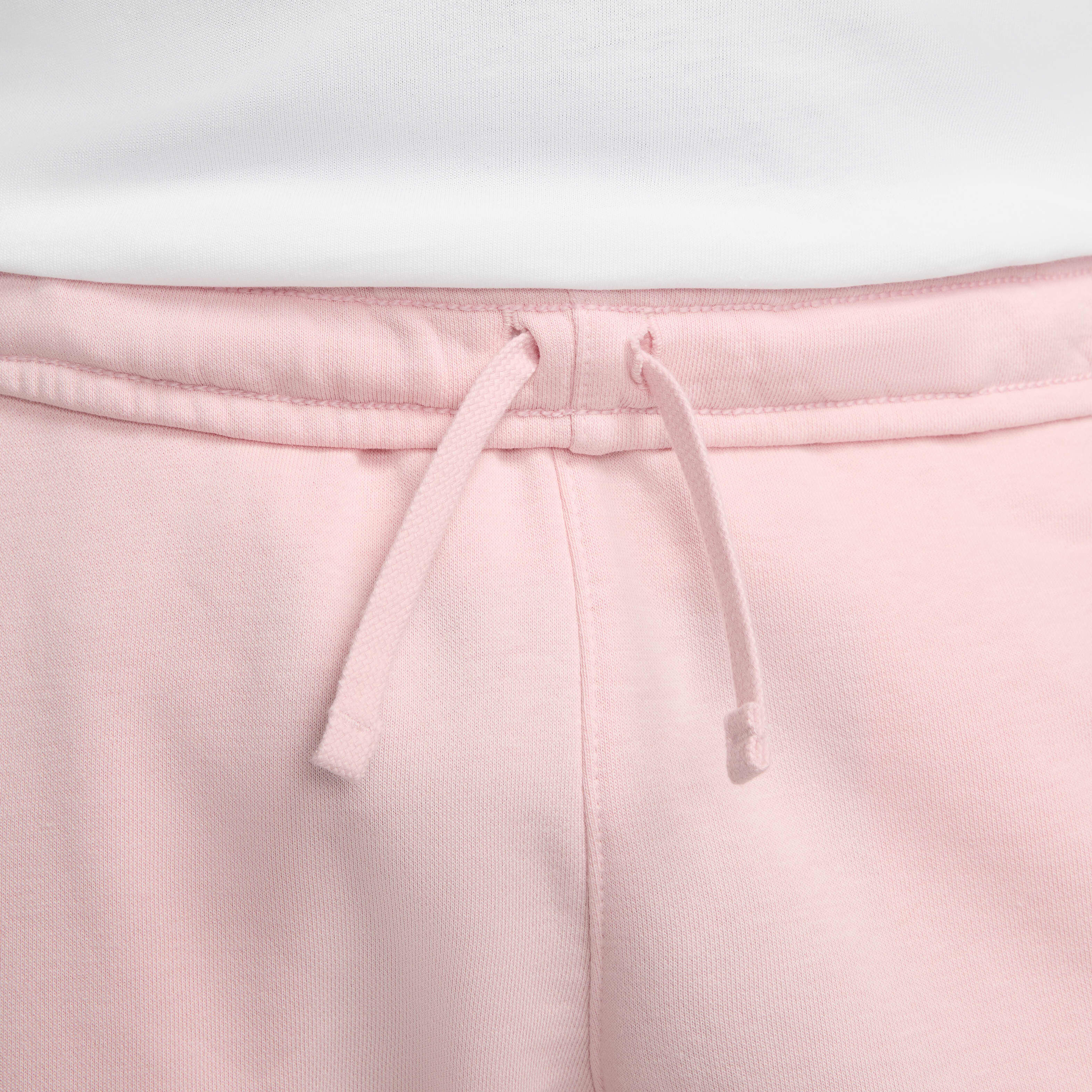 نايكي سبورتسوير كلوب image number 3