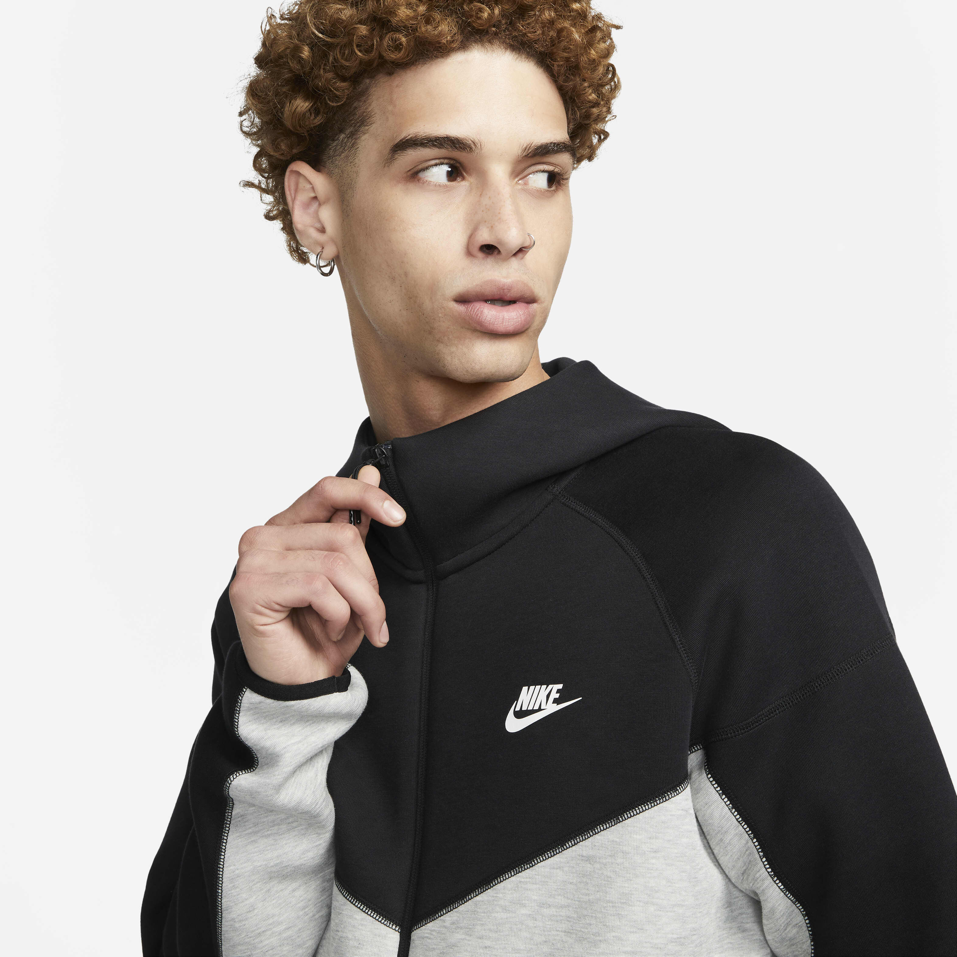 Nike Sportswear Tech Fleece Windrunner image number 2