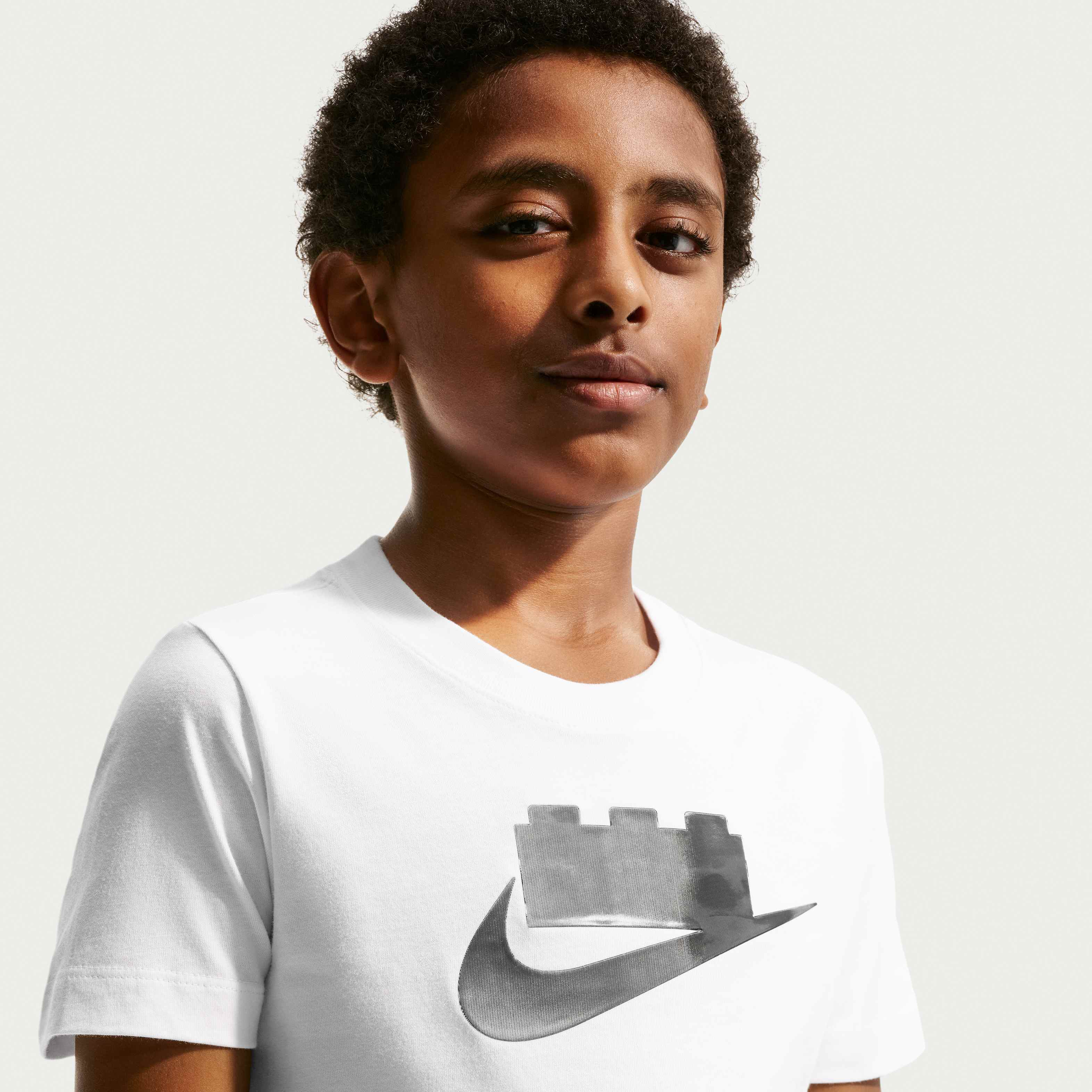 تشكيلة نايكي وليغو image number 2