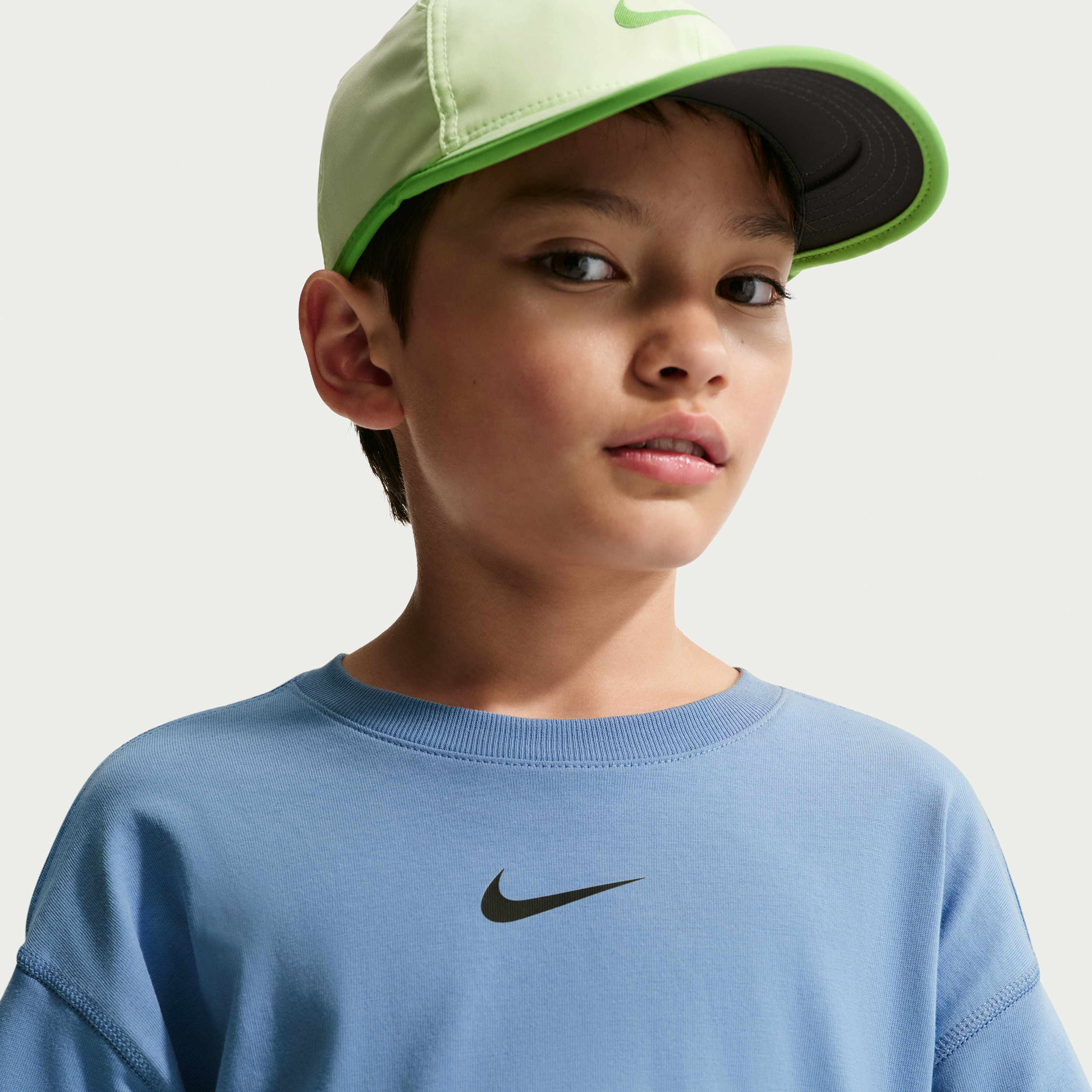 Nike Pro image number 2