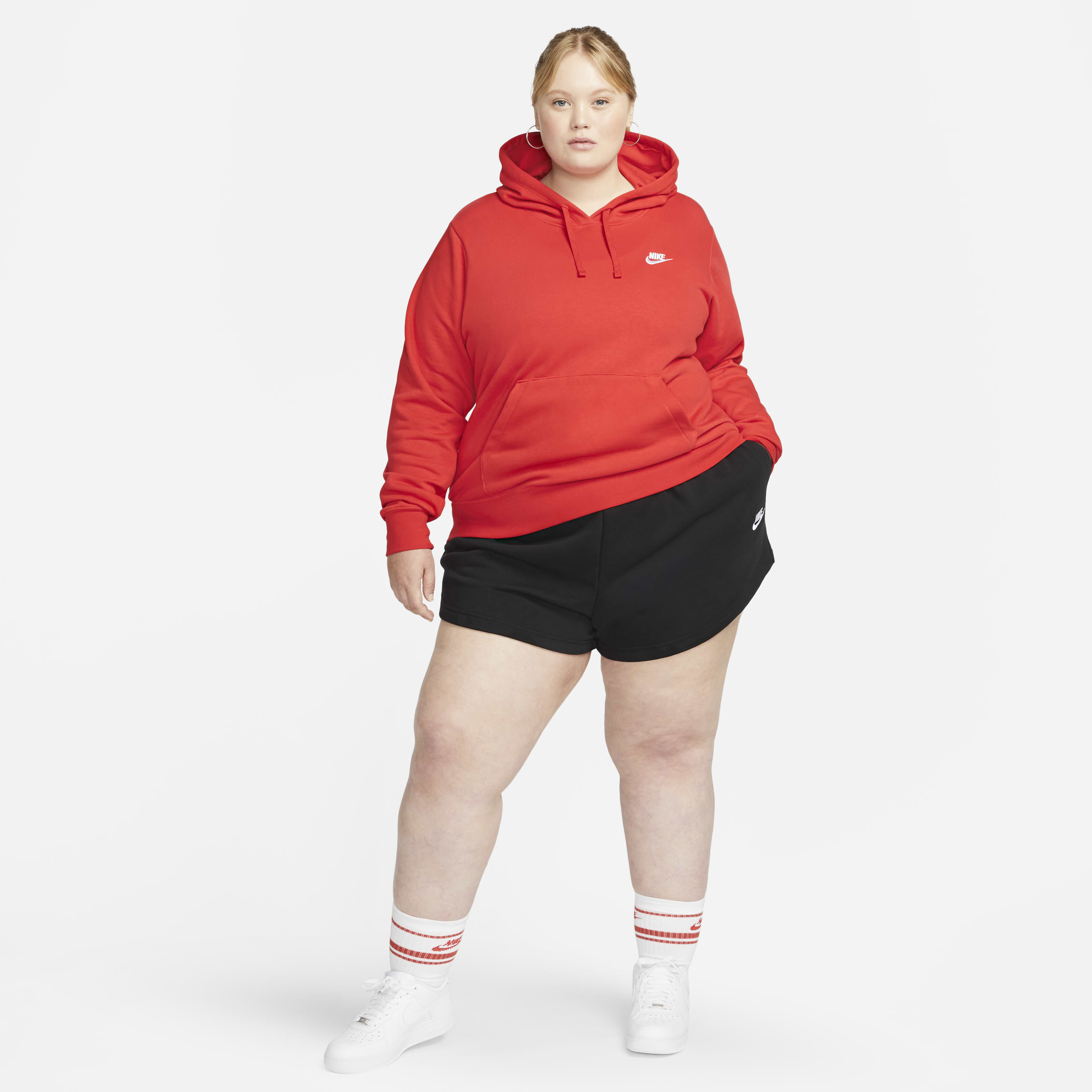 نايكي سبورتسوير image number 4