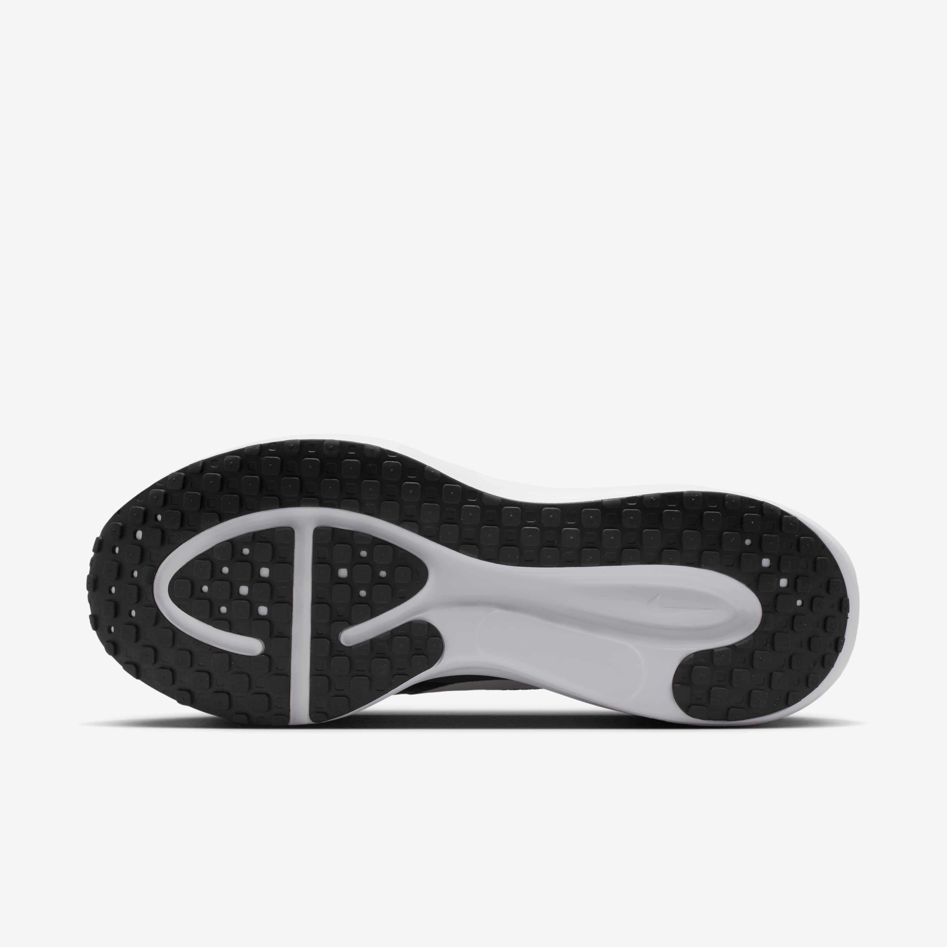 Nike Revolution 8 EasyOn image number 1