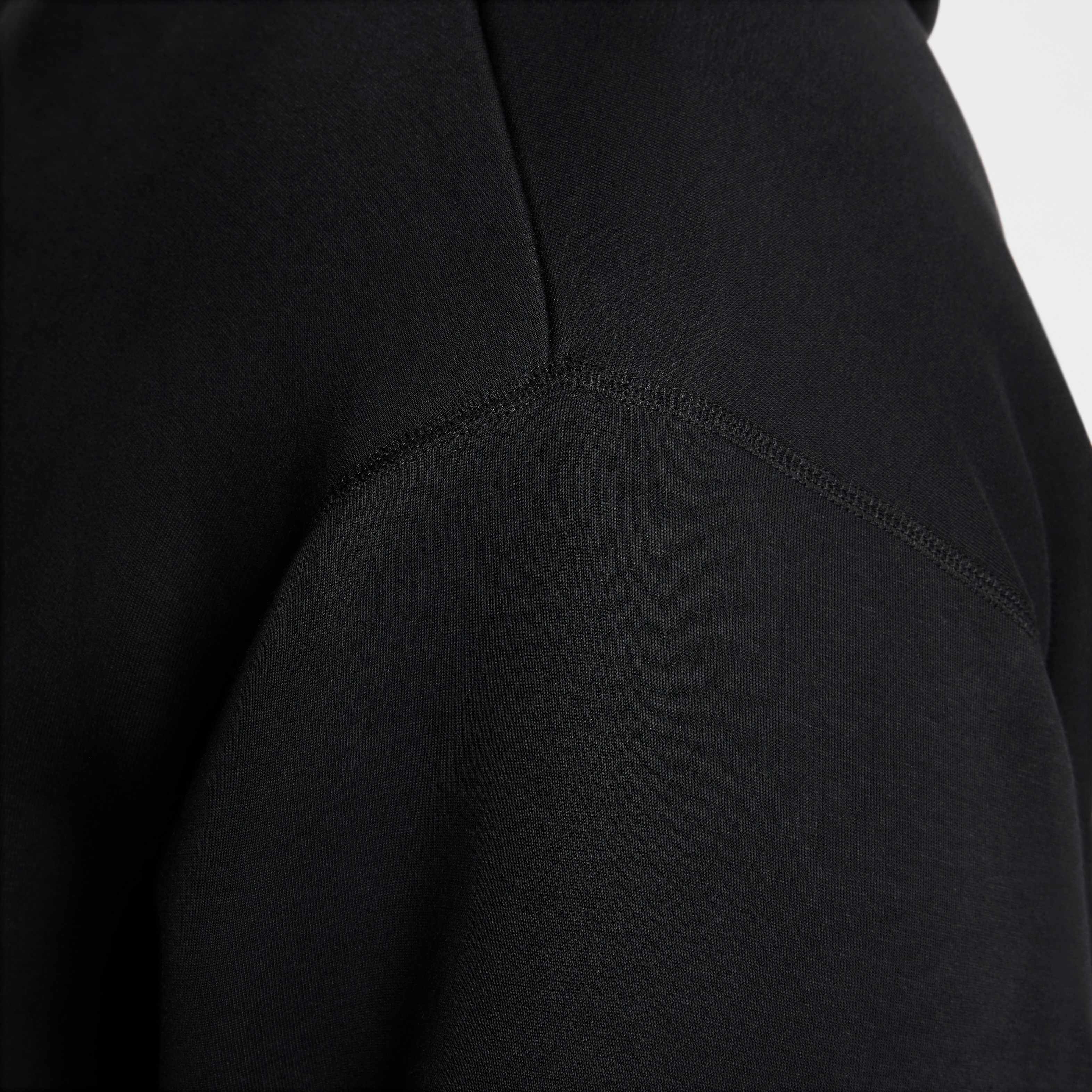 Nike Tech image number 13