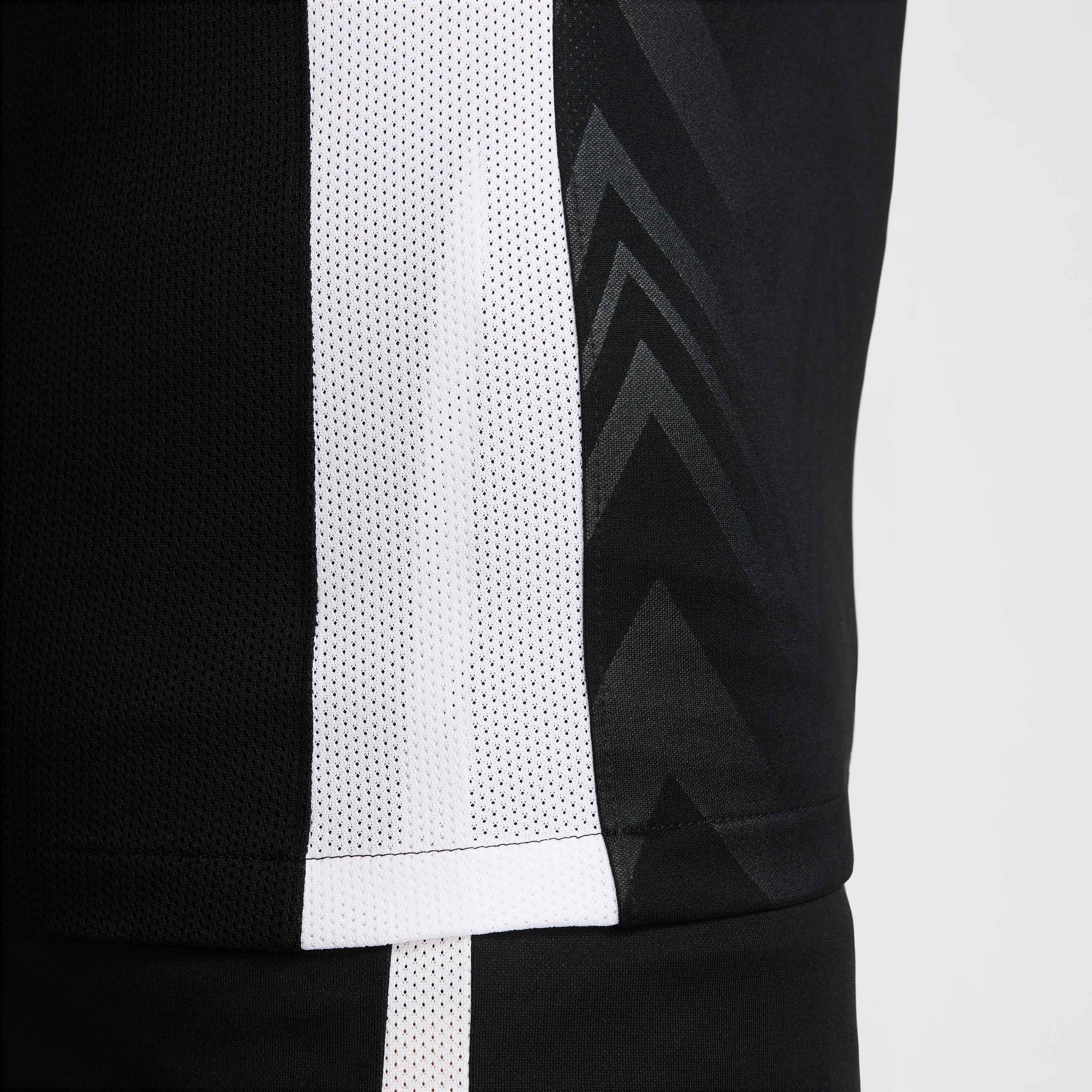 Nike Challenge V image number 4