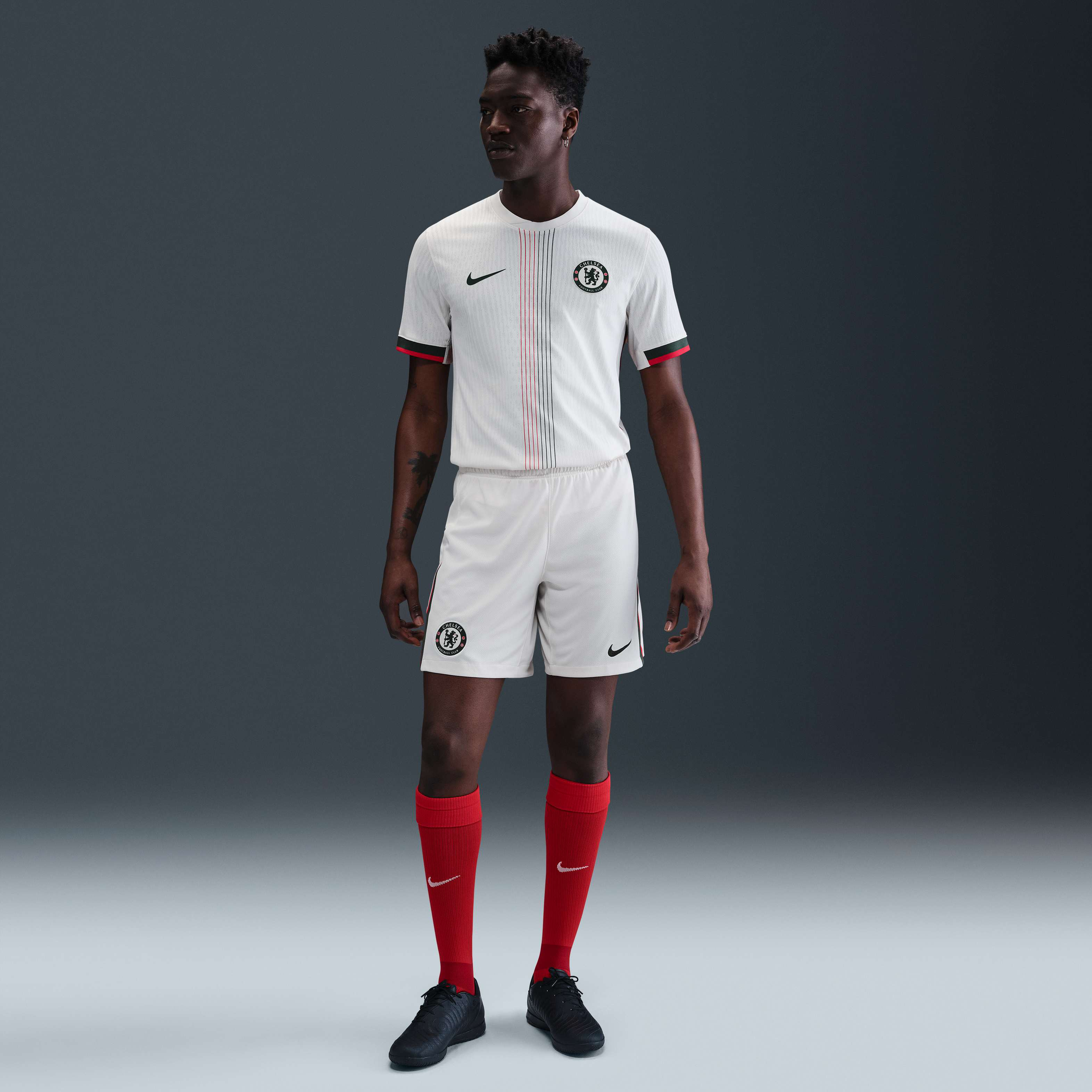 Chelsea F.C. 2025/26 Stadium Away image number 0