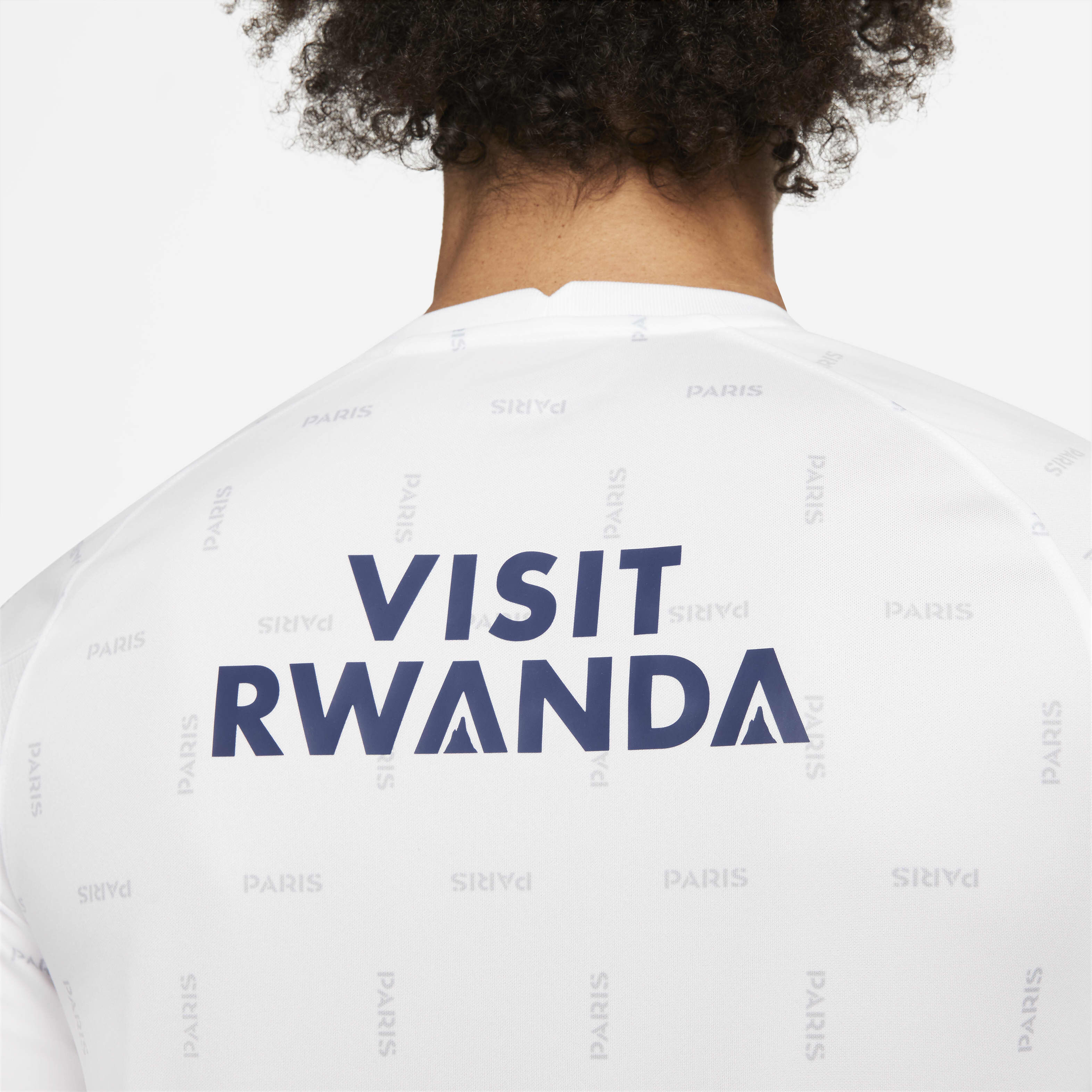 باريس سان جيرمان البديل image number 2