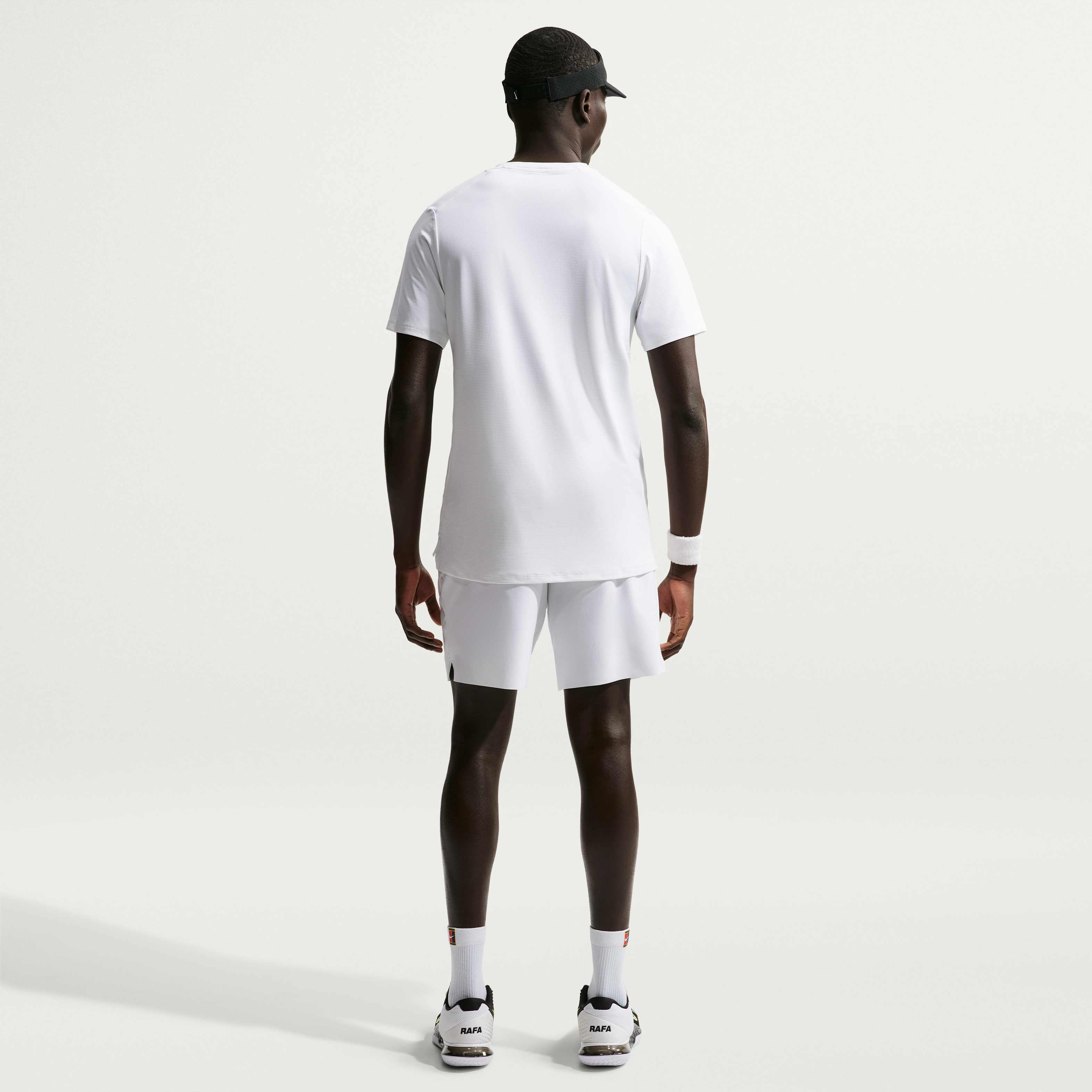 NikeCourt Advantage image number 4